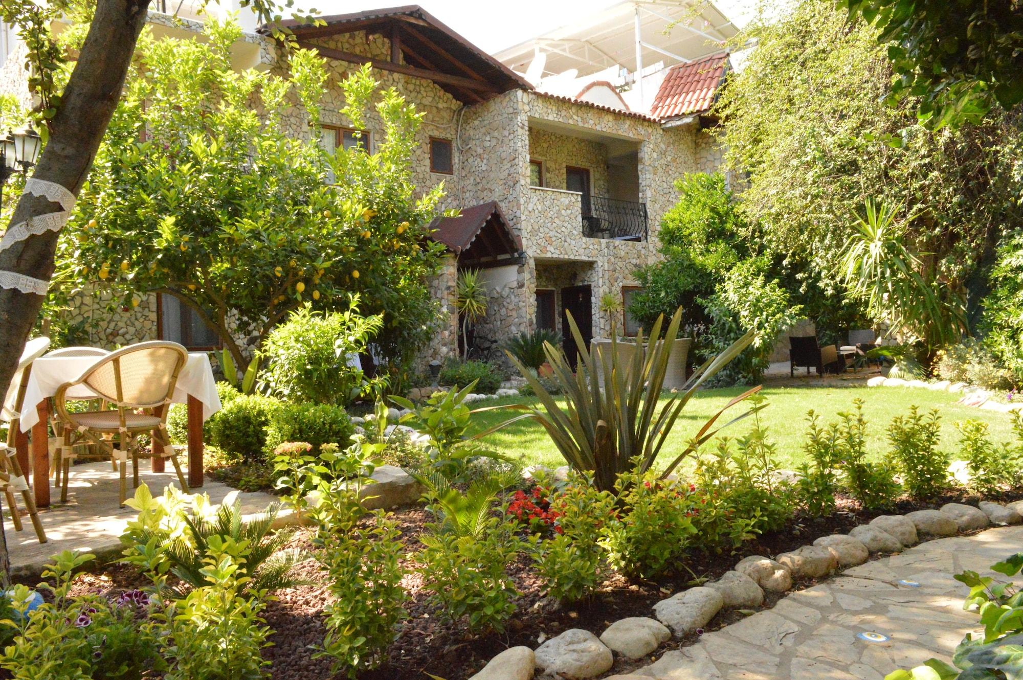 Varios Hotel Villa Monte