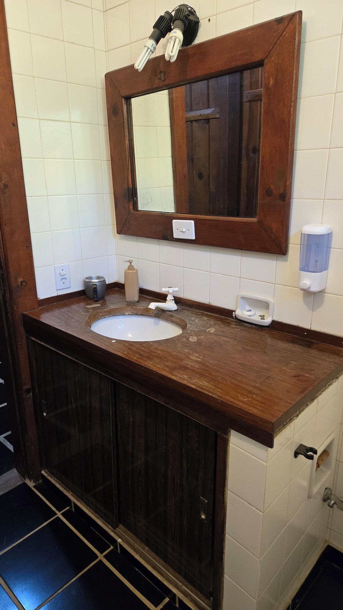 Equipamiento de Habitación Maple Leaf Ecovillage Camping & Reserve