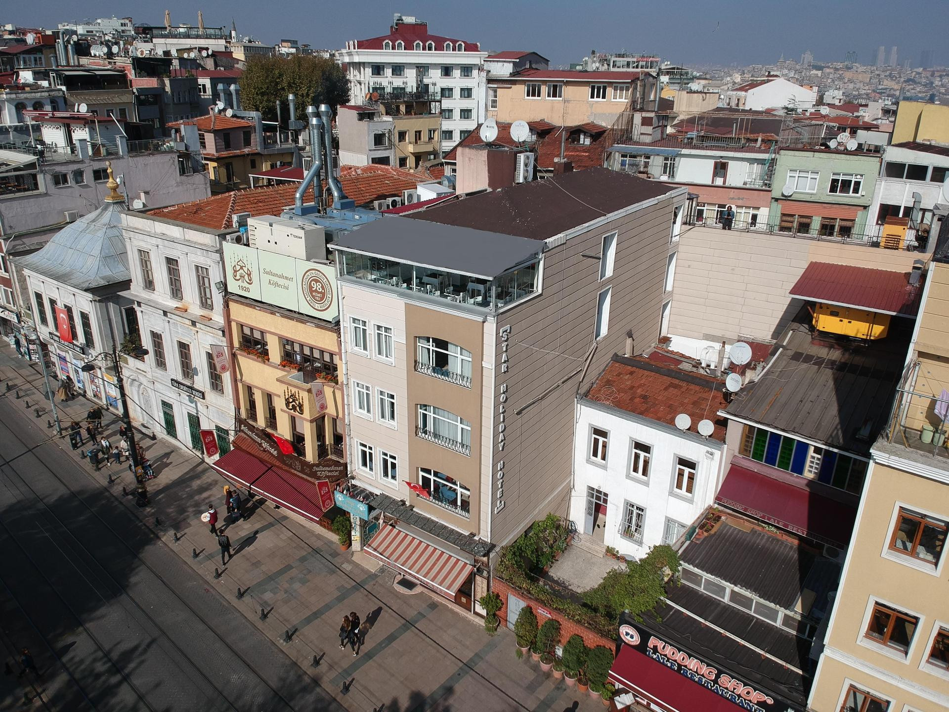 Varios Star Holiday Hotel