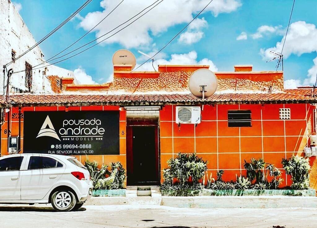 Vista Exterior Pousada Andrade Models & Orlando