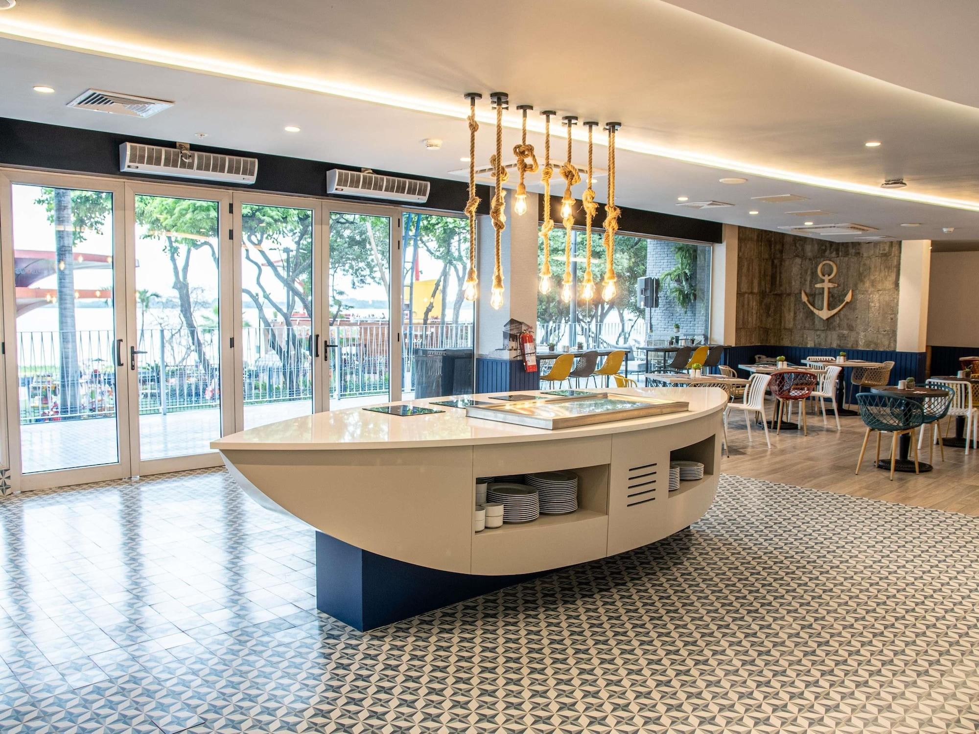 Restaurant Ibis Styles El Malecon Guayaquil