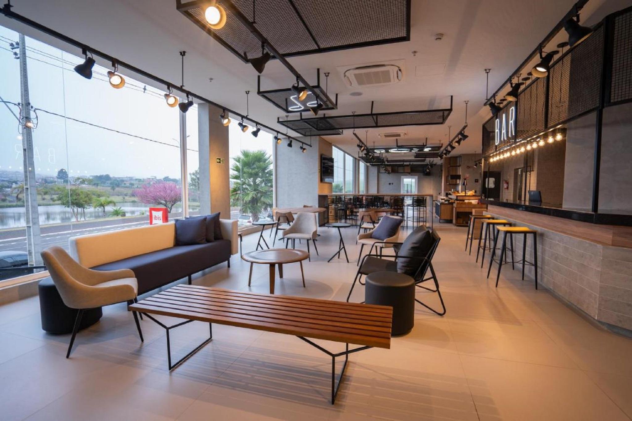 Vista Lobby Ibis Guarapuava