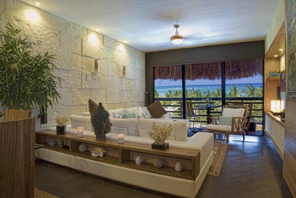 Varios Aldea Thai Oceanview Penthouses