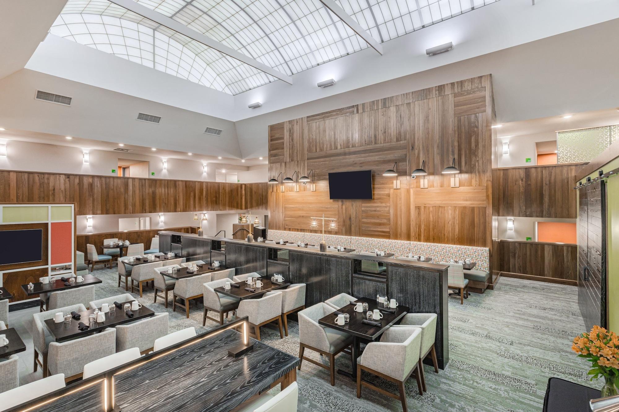 Restaurant Holiday Inn Columbus by IHG