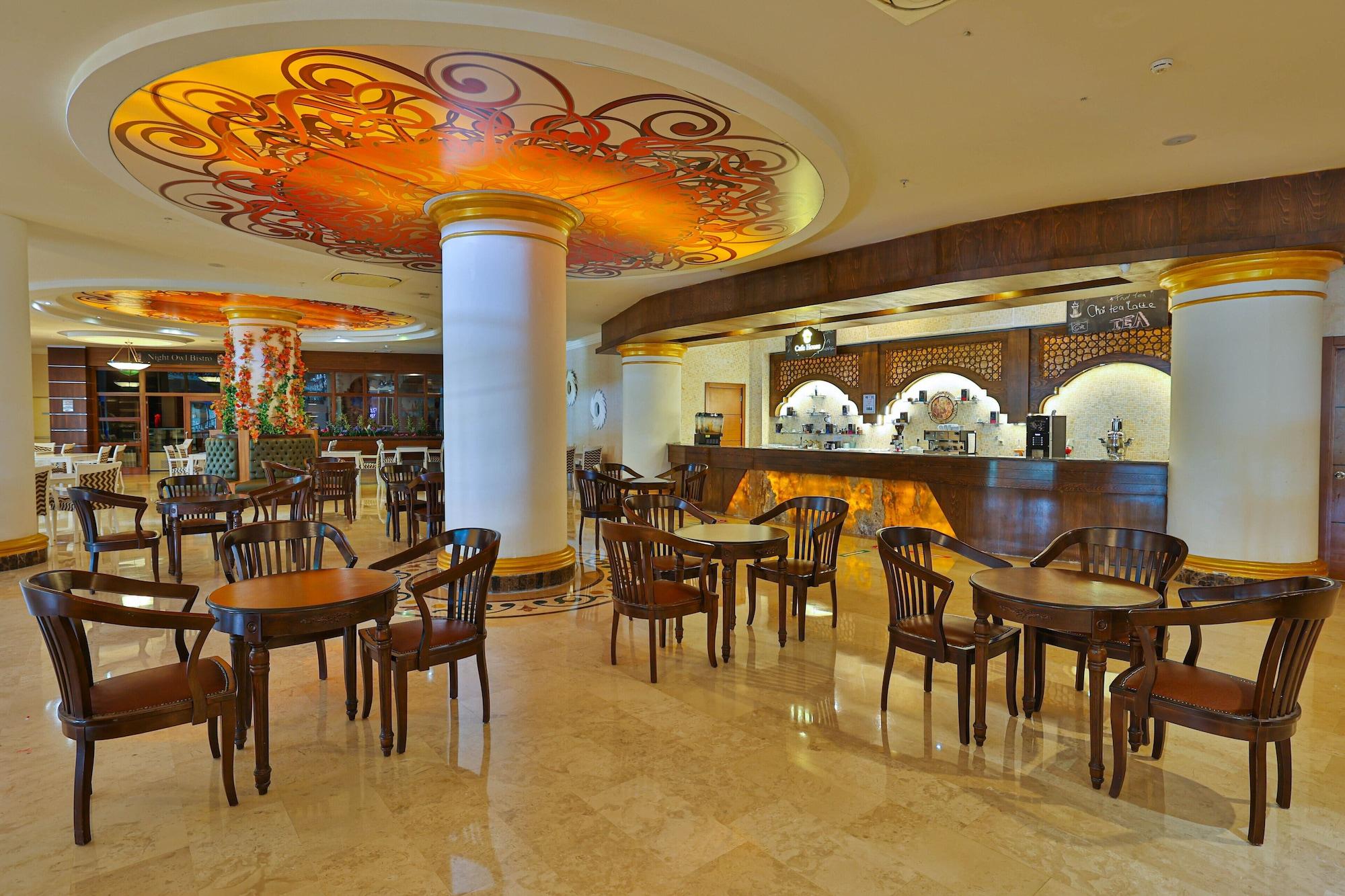 Restaurant Crystal Sunset Luxury Resort & Spa - All Inclusive
