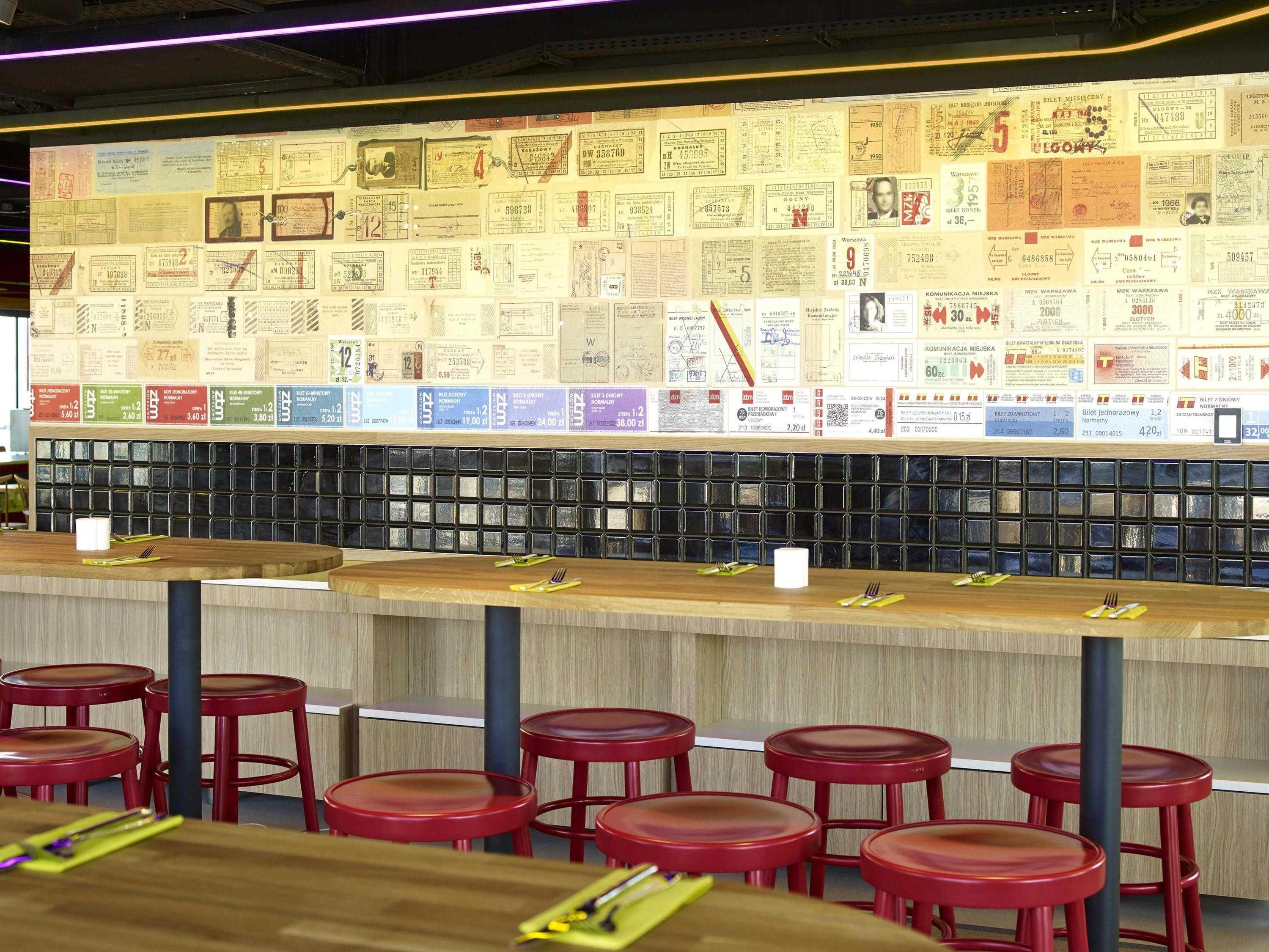 Restaurant ibis Styles Warszawa City