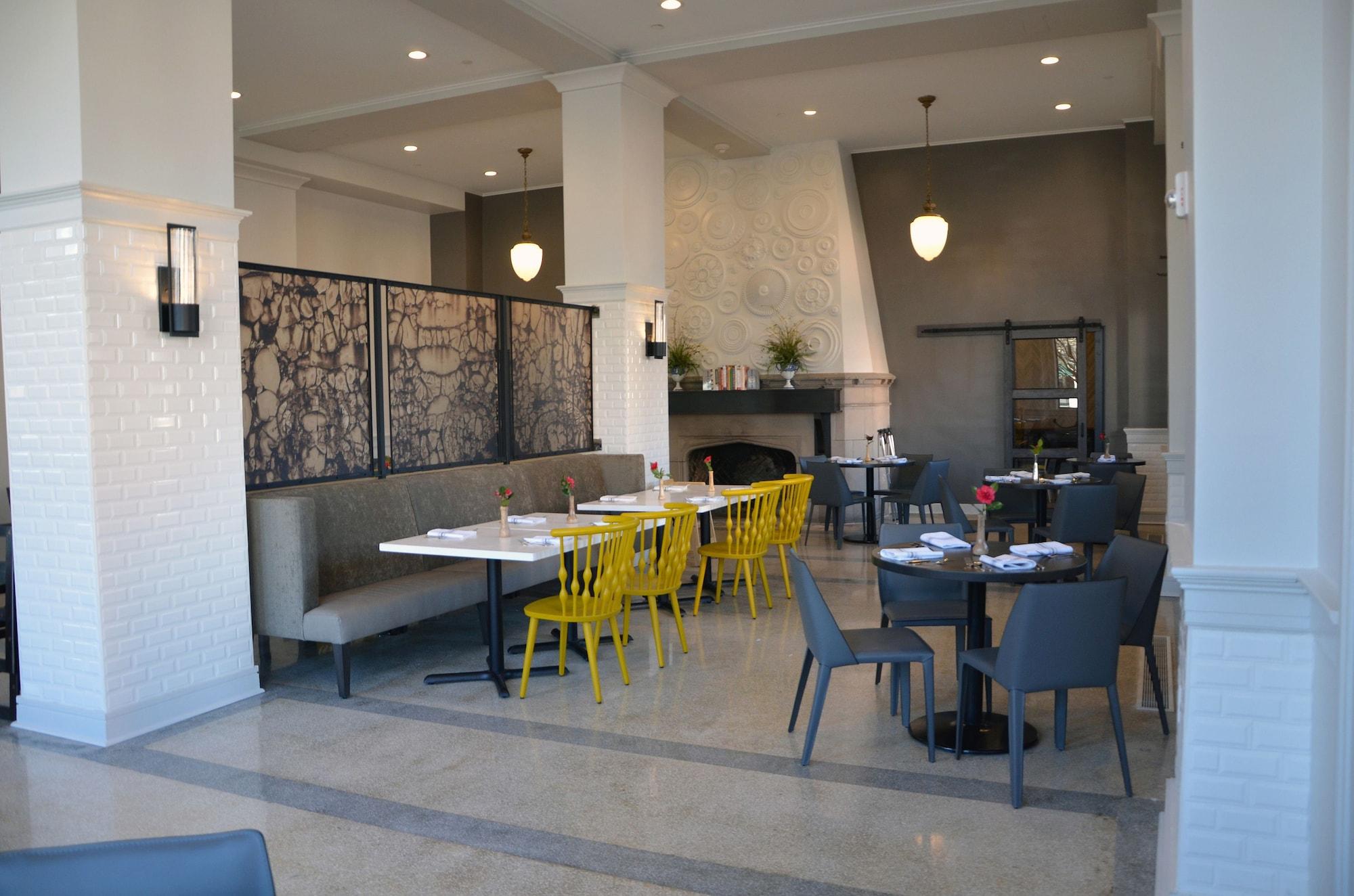 Restaurant Samuel Elbert Hotel