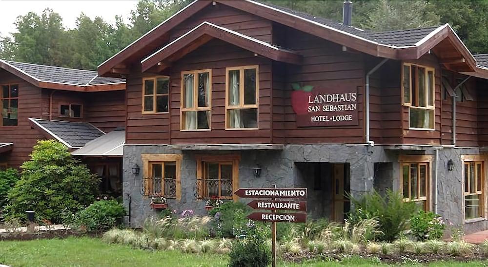Varios Hotel Lodge Landhaus Pucon
