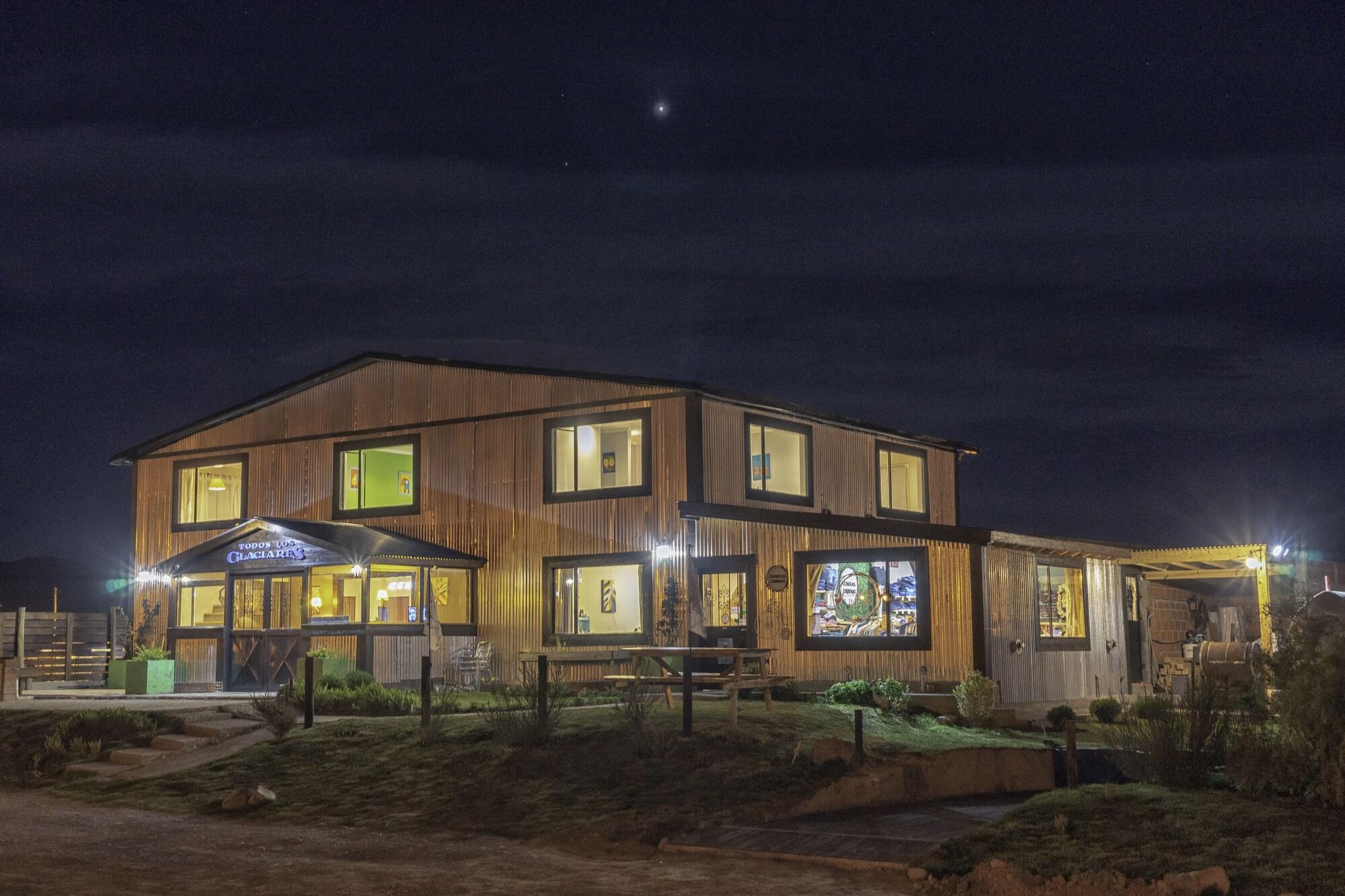 Varios Todos Los Glaciares Bed & Breakfast