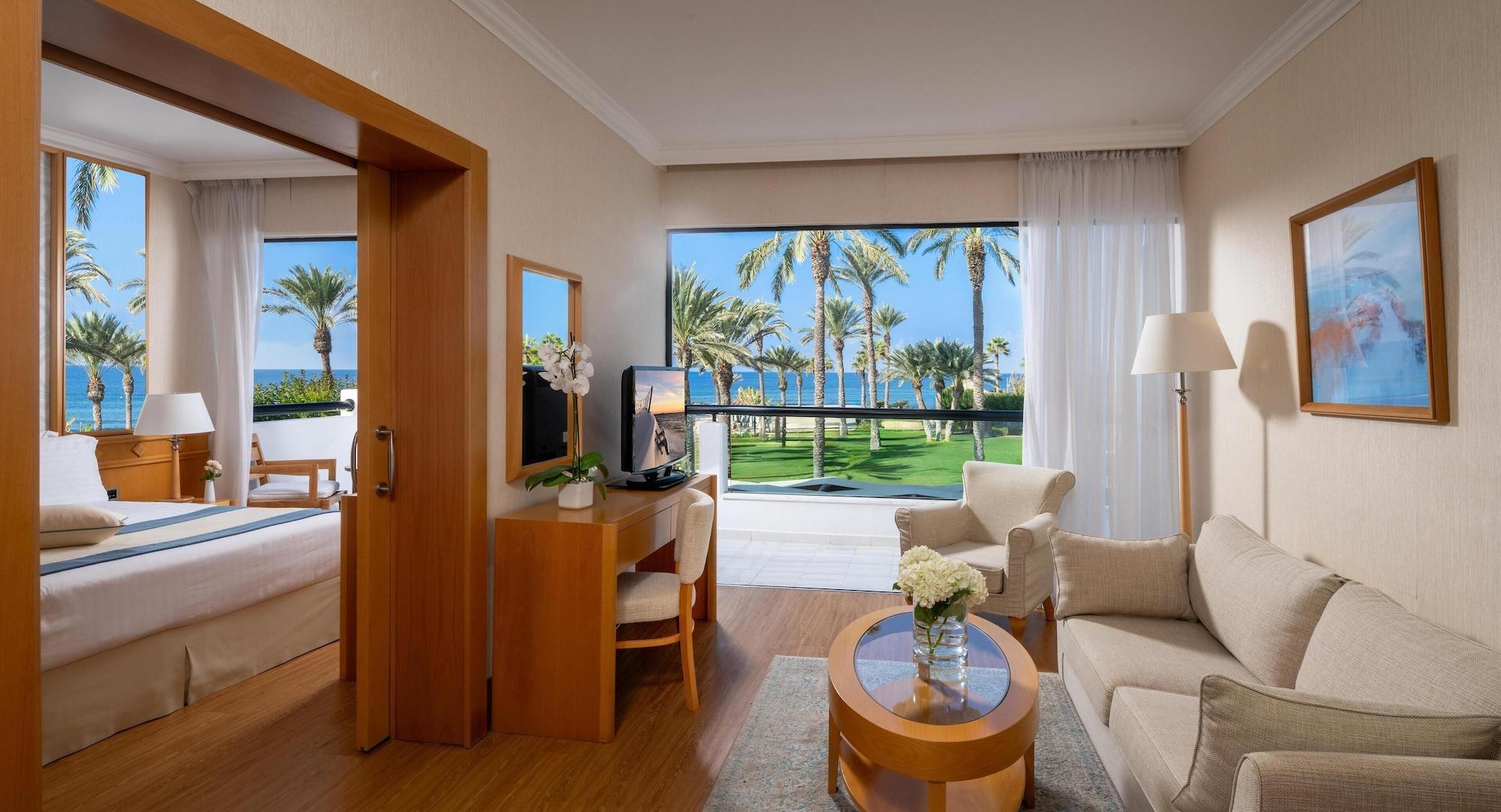 Habitación Constantinou Bros Asimina Suites Hotel