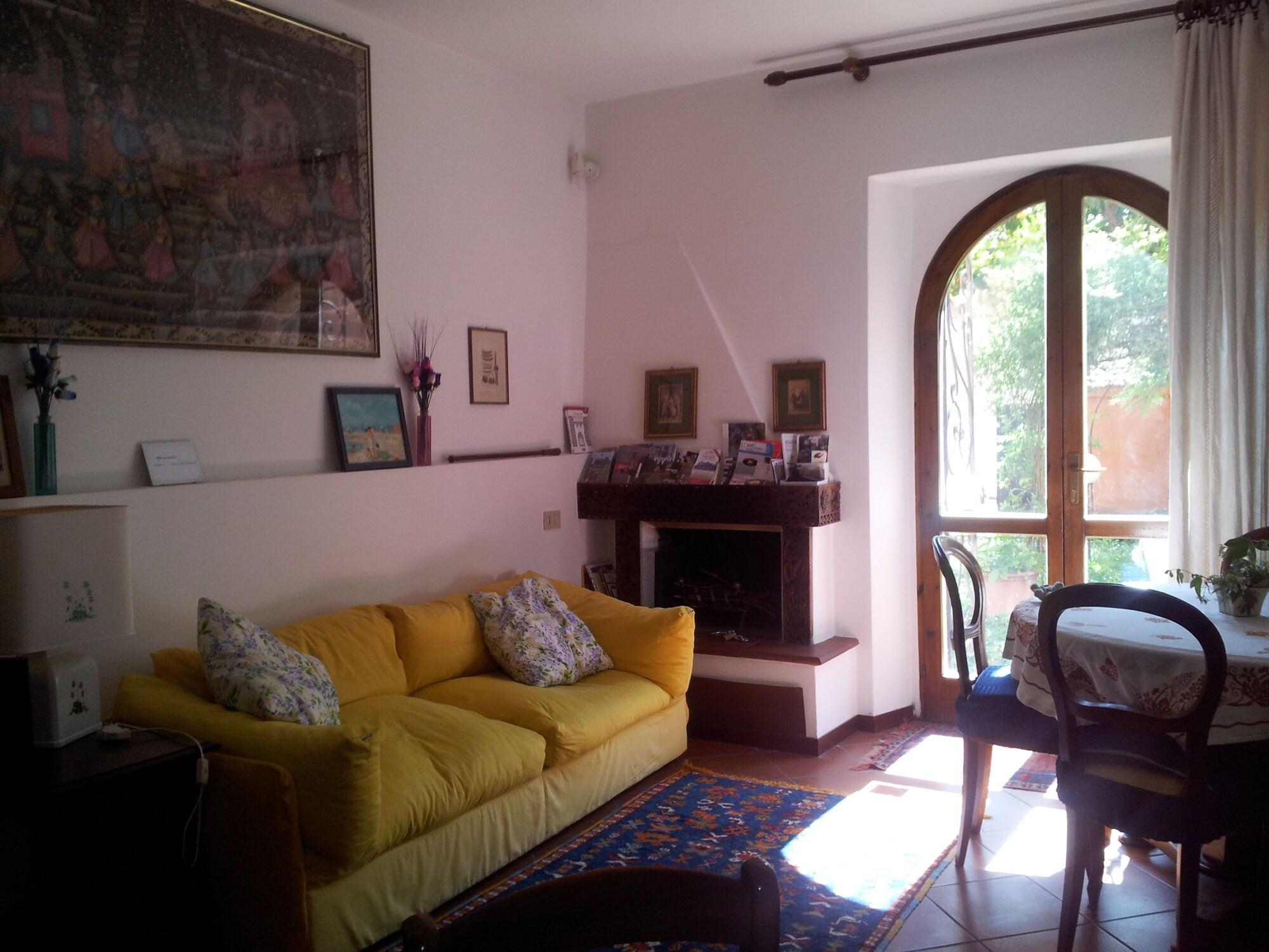 Vista Lobby B&B Al Giardino di Alice