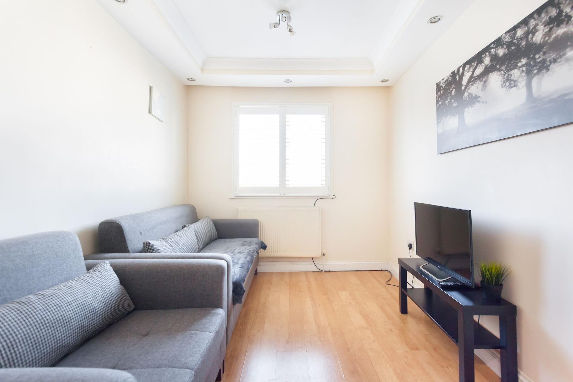 Bar/Salón Budget Apartment Next to Kings Cross - Eurostar