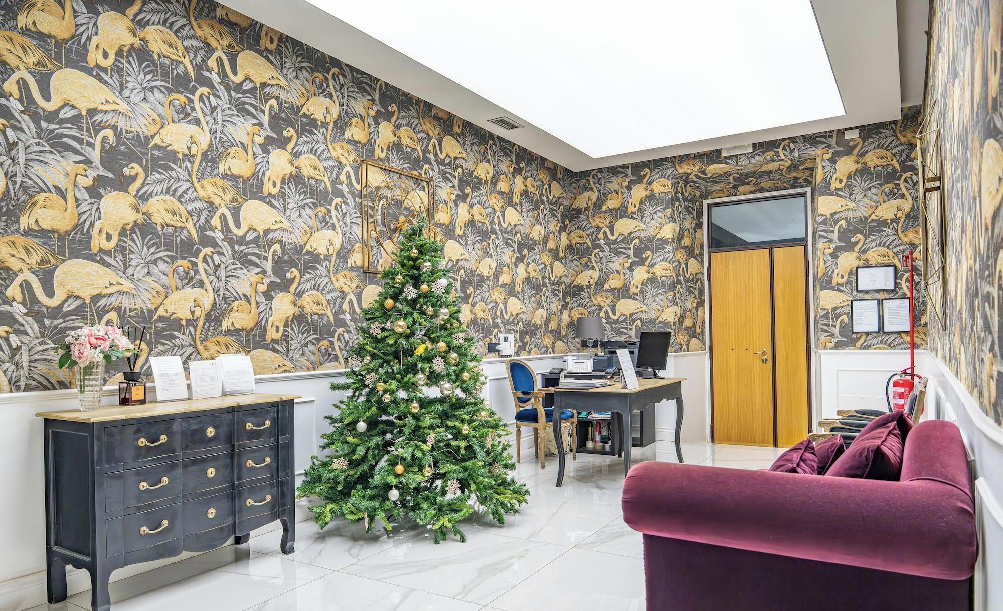 Vista Lobby Via Veneto Suites