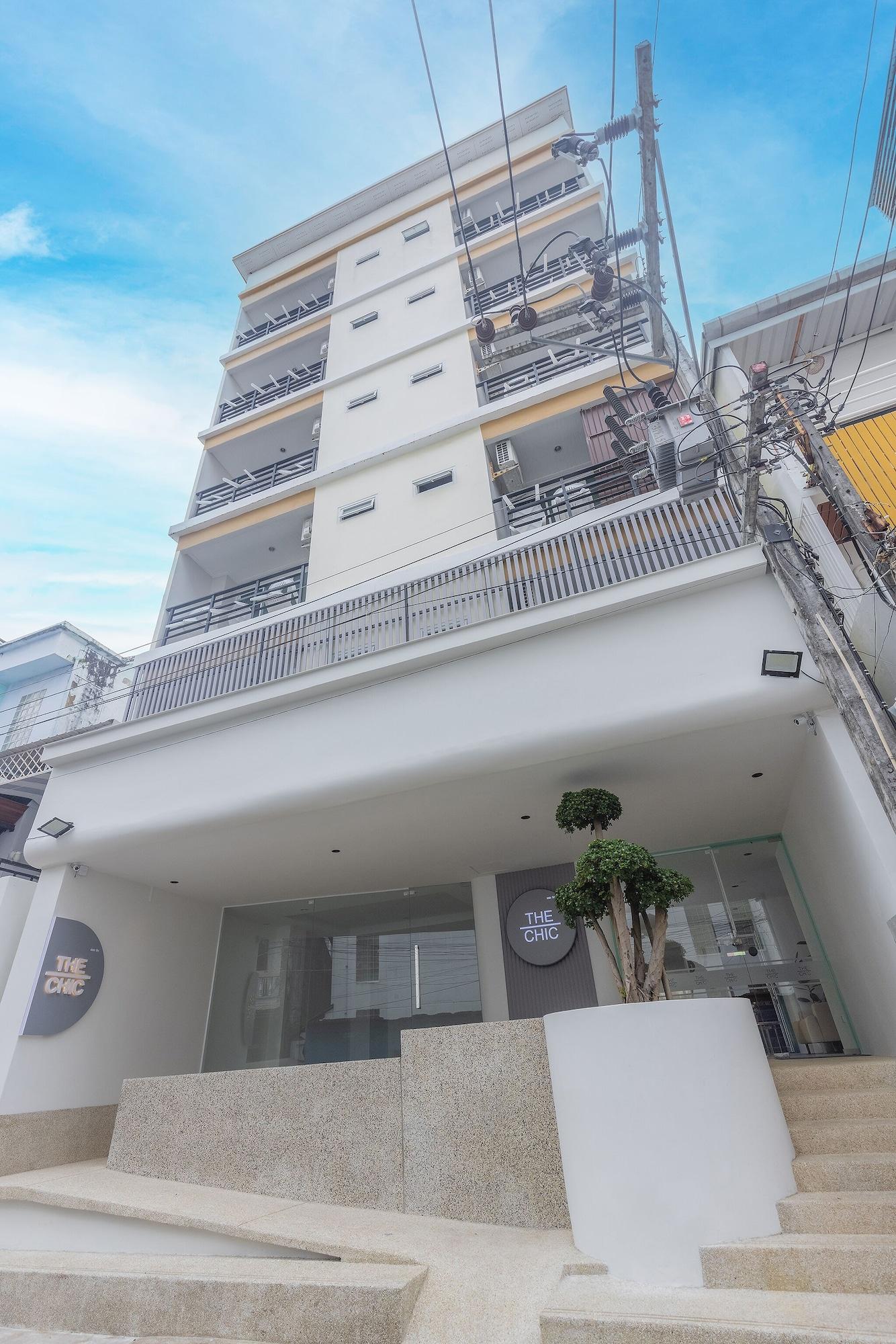 Vista Exterior The Chic Patong