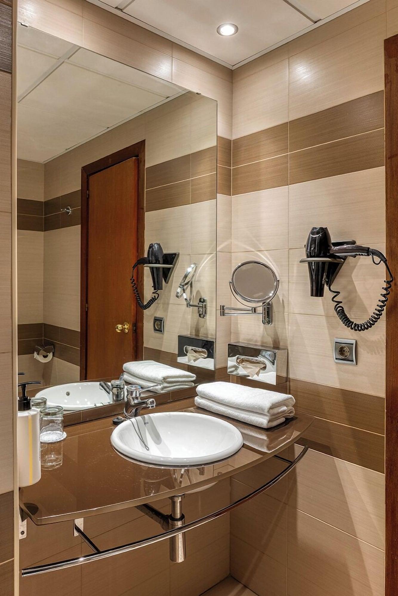 Equipamiento de Habitación Senator Huelva Hotel