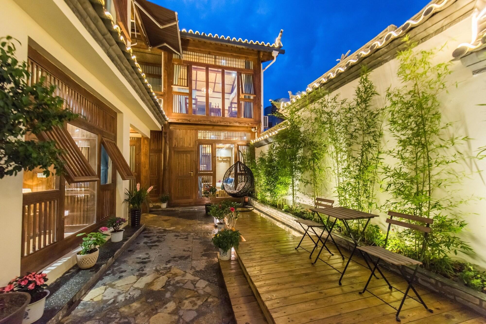 Instalaciones Recreativas Lijiang Yue Tu Inn