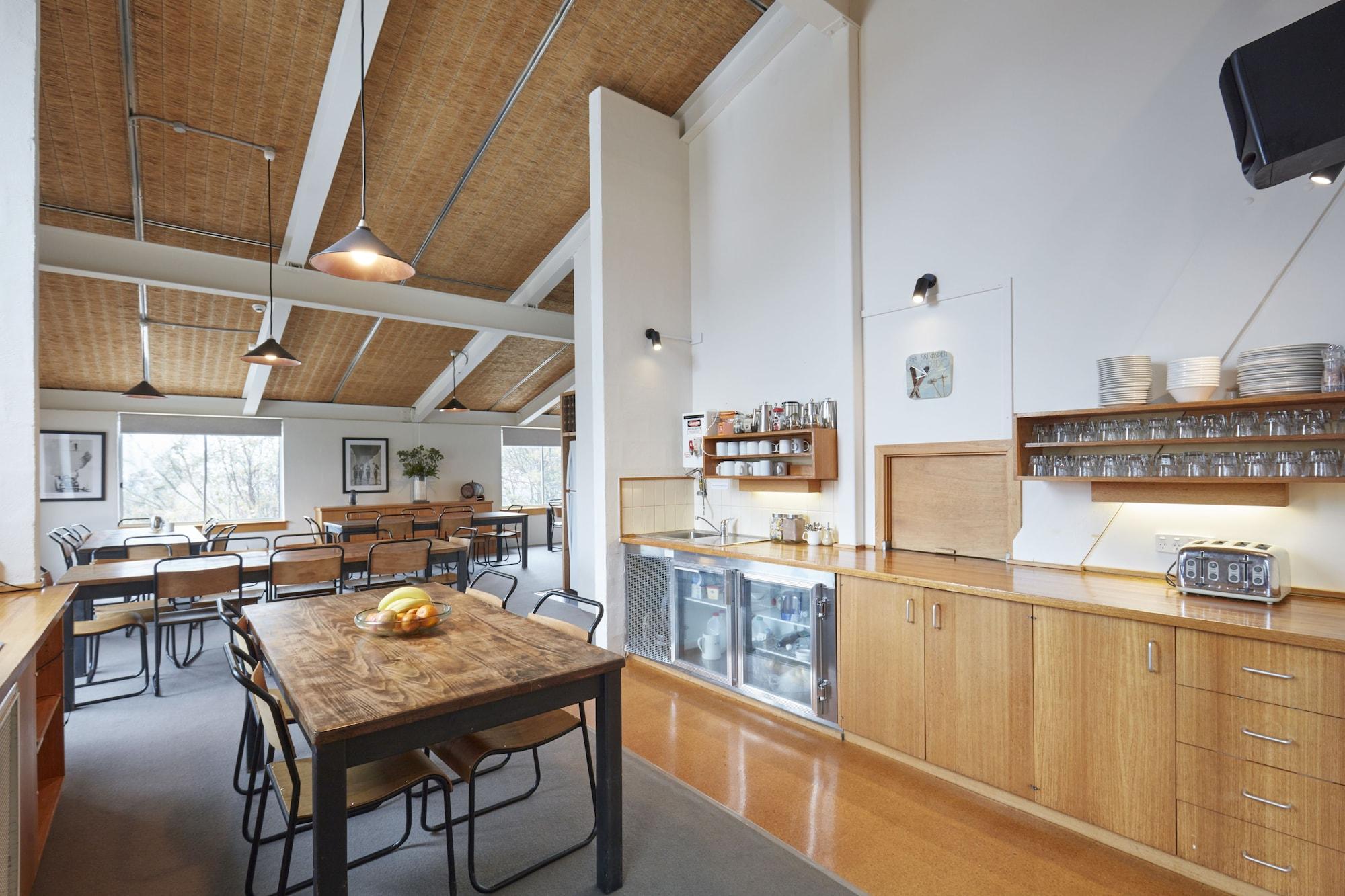 Vista Lobby Ripparoo Ski Lodge