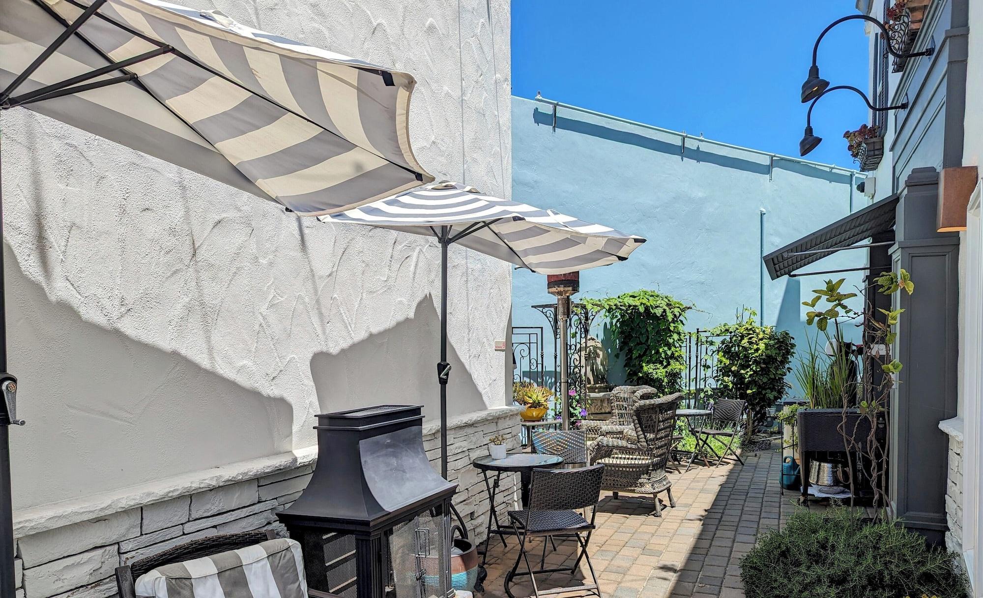 Playa Capitola Hotel
