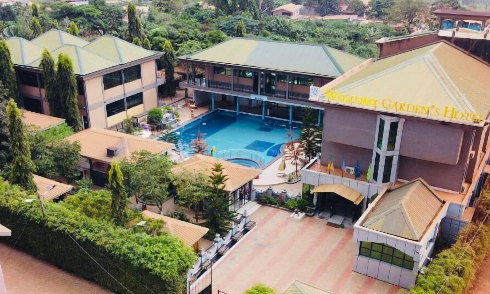 Vista Exterior Welcome Garden's Hotel