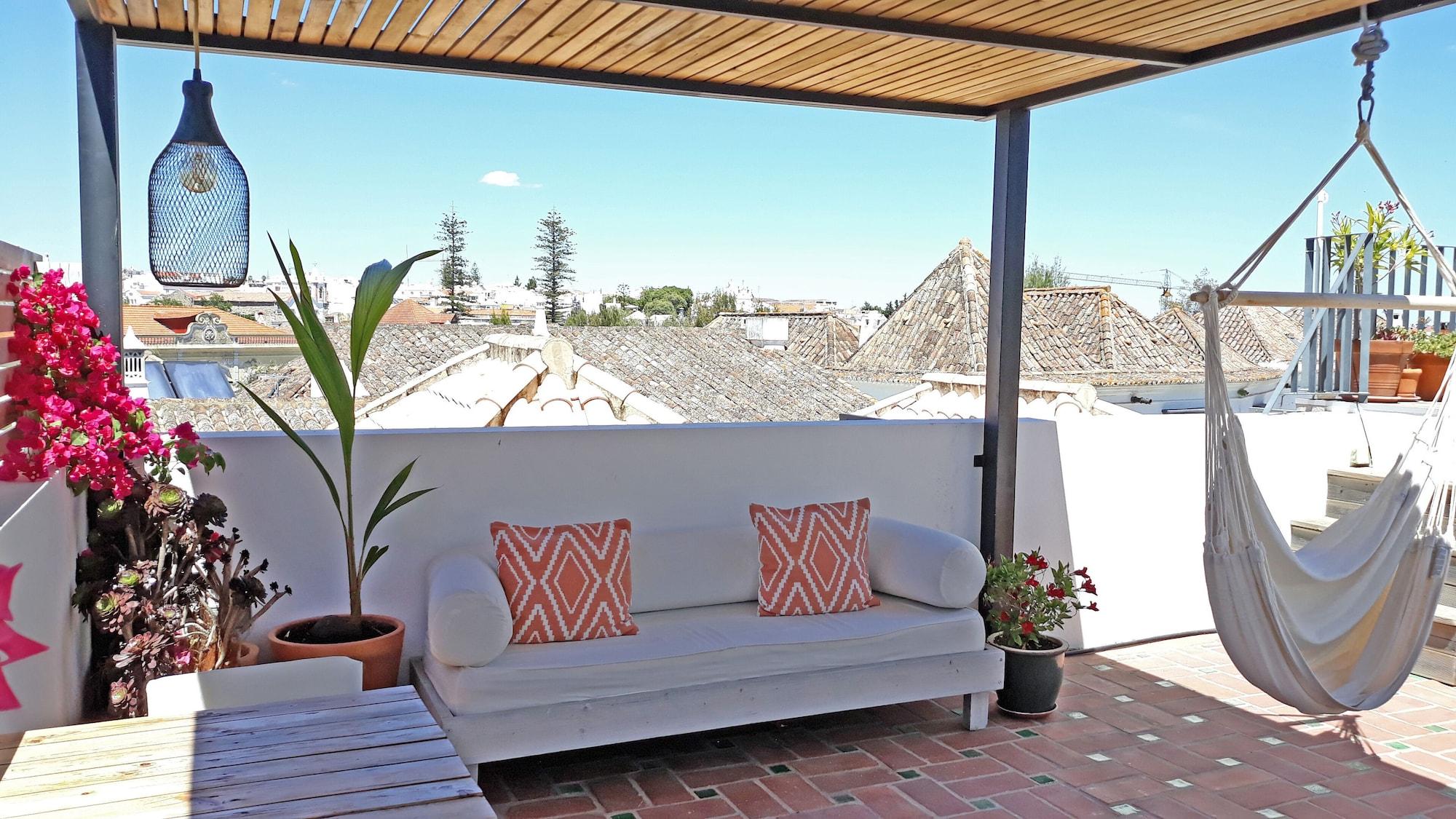 Varios Calçada Guesthouse