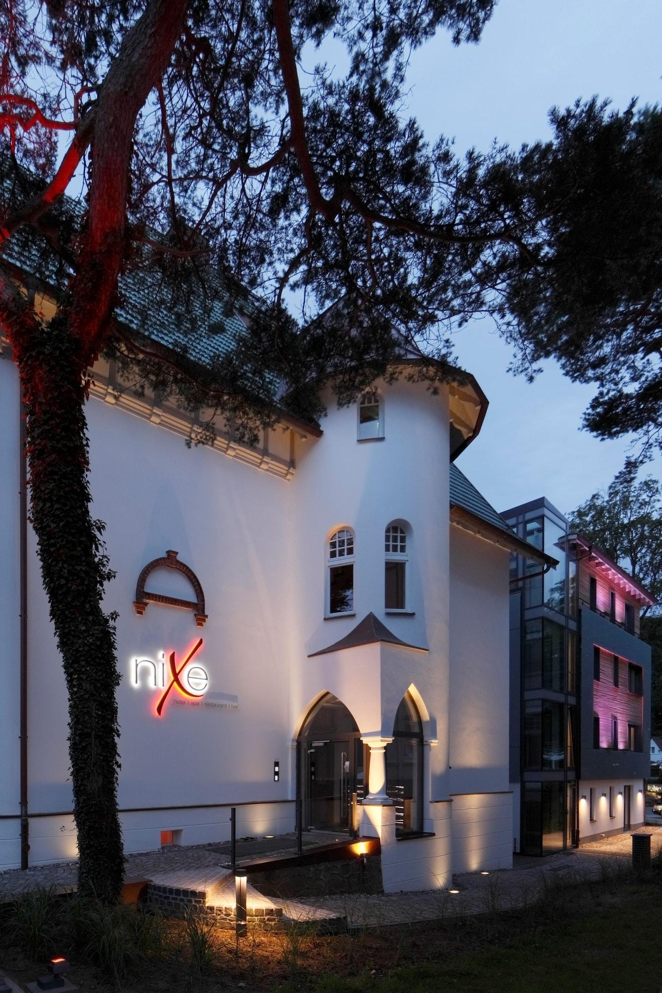 Vista Exterior niXe binz designhotel