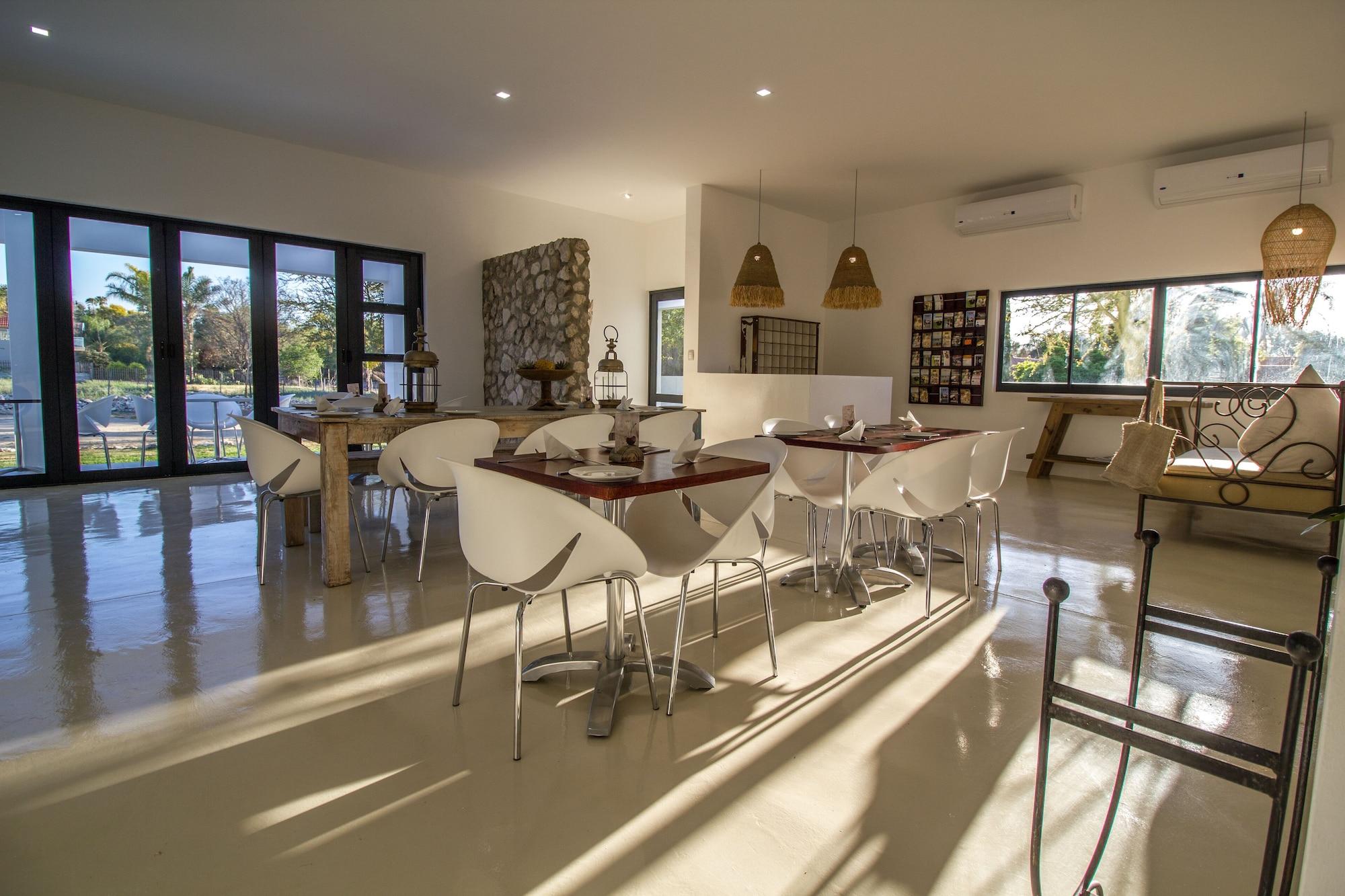 Vista Lobby Karoo Retreat