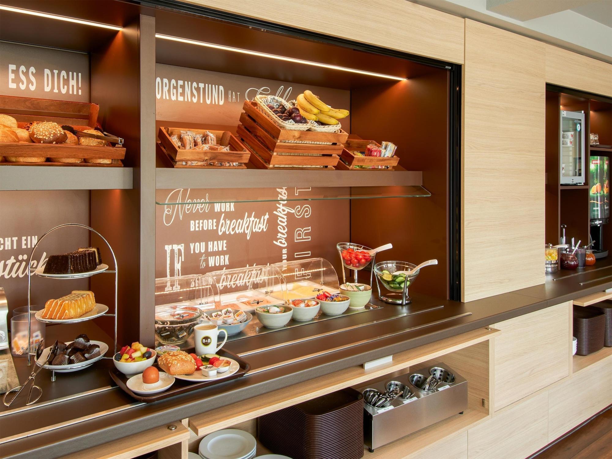 Restaurant B&B Hotel Offenbach-Süd