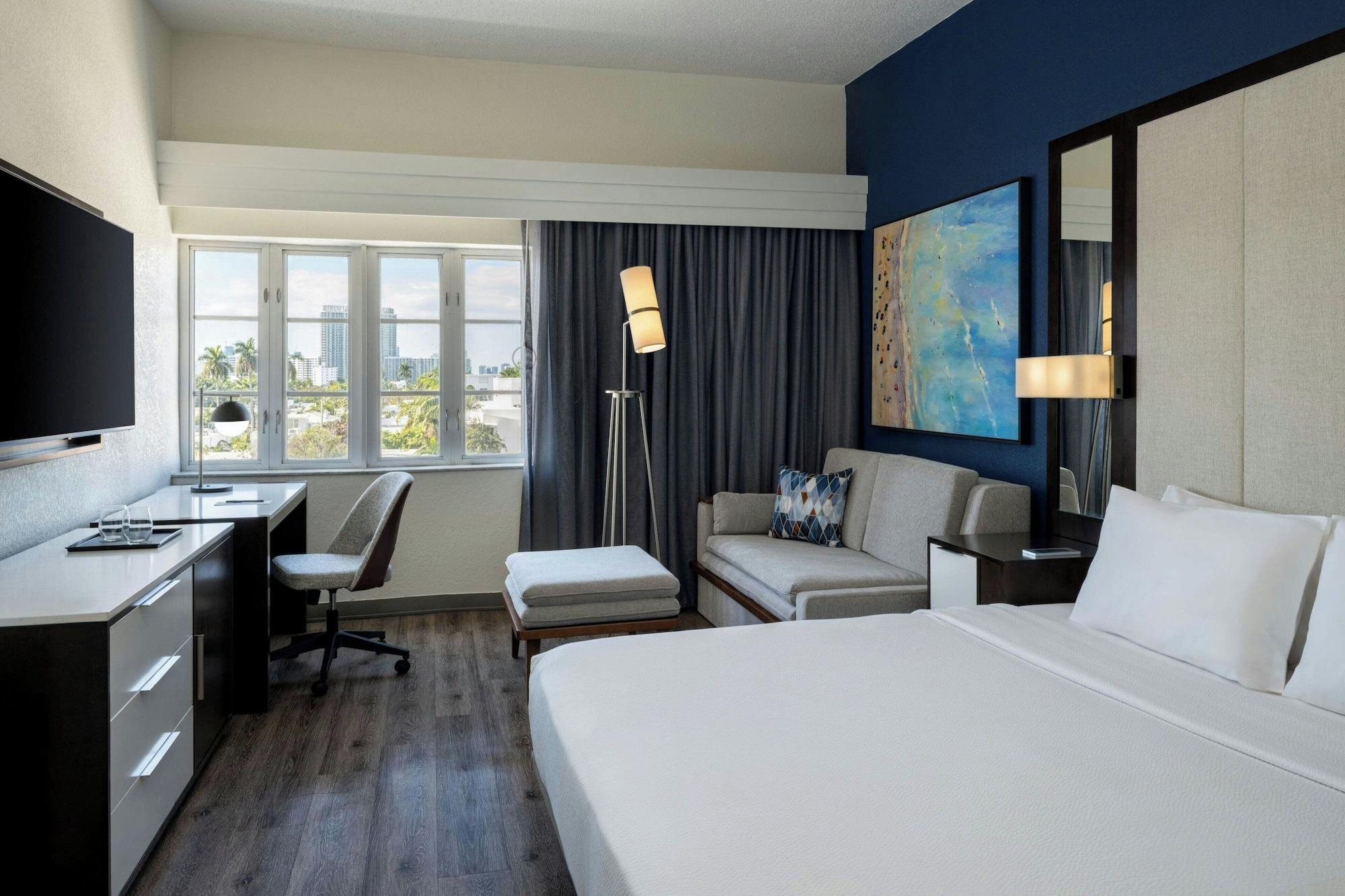 Habitación Courtyard by Marriott Miami Beach-South Beach