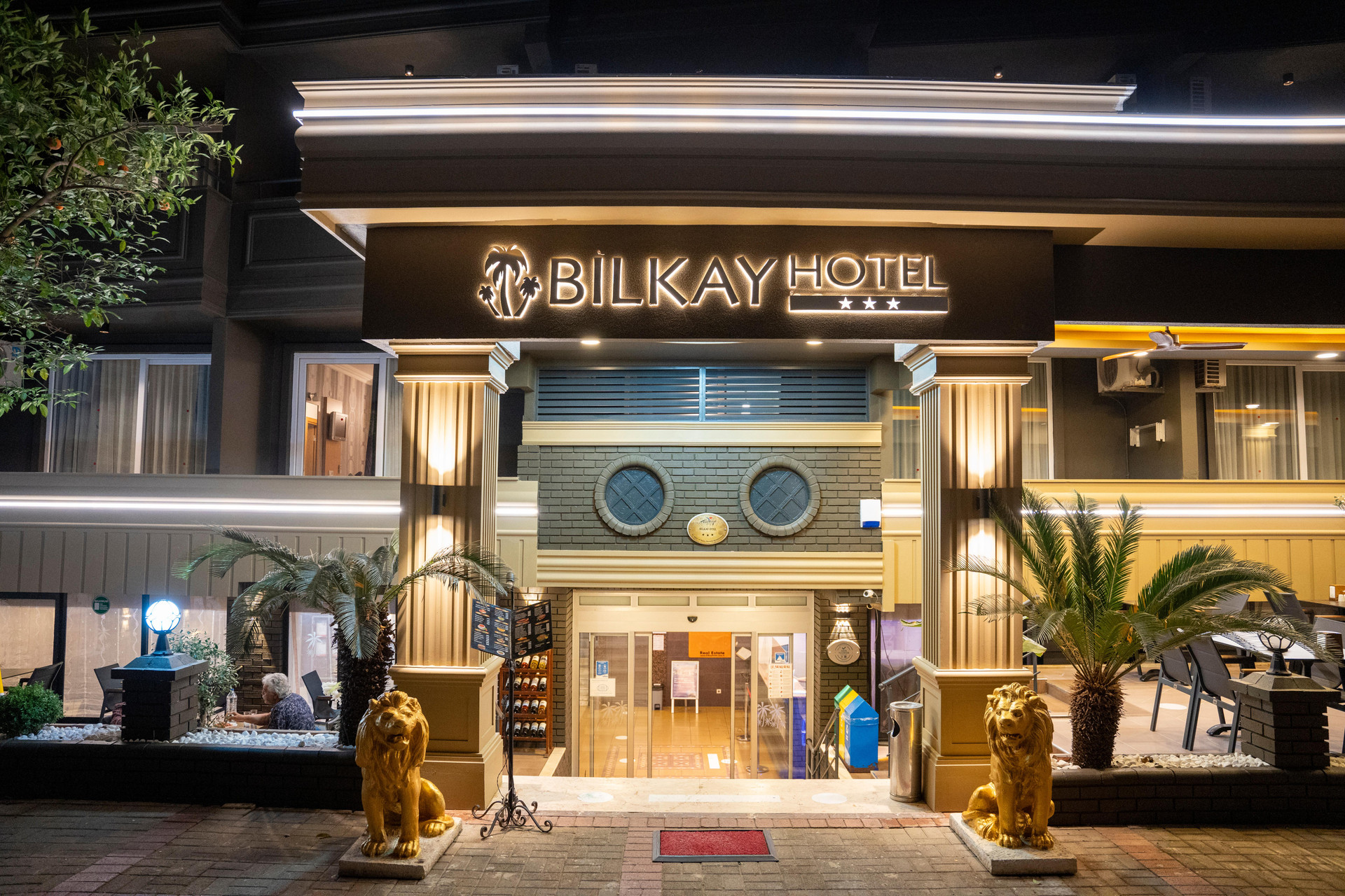 Vista Exterior Bilkay Hotel