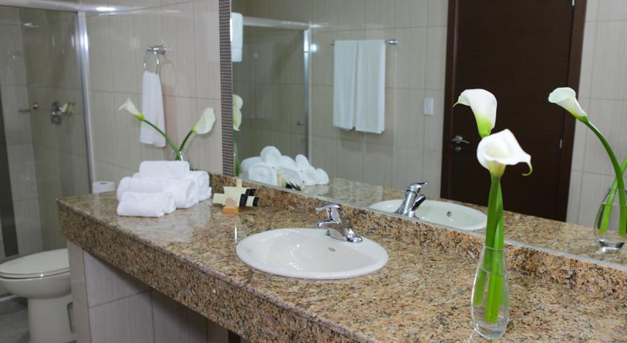 Set de Habitación Victoria Hotel and Suites Panamá