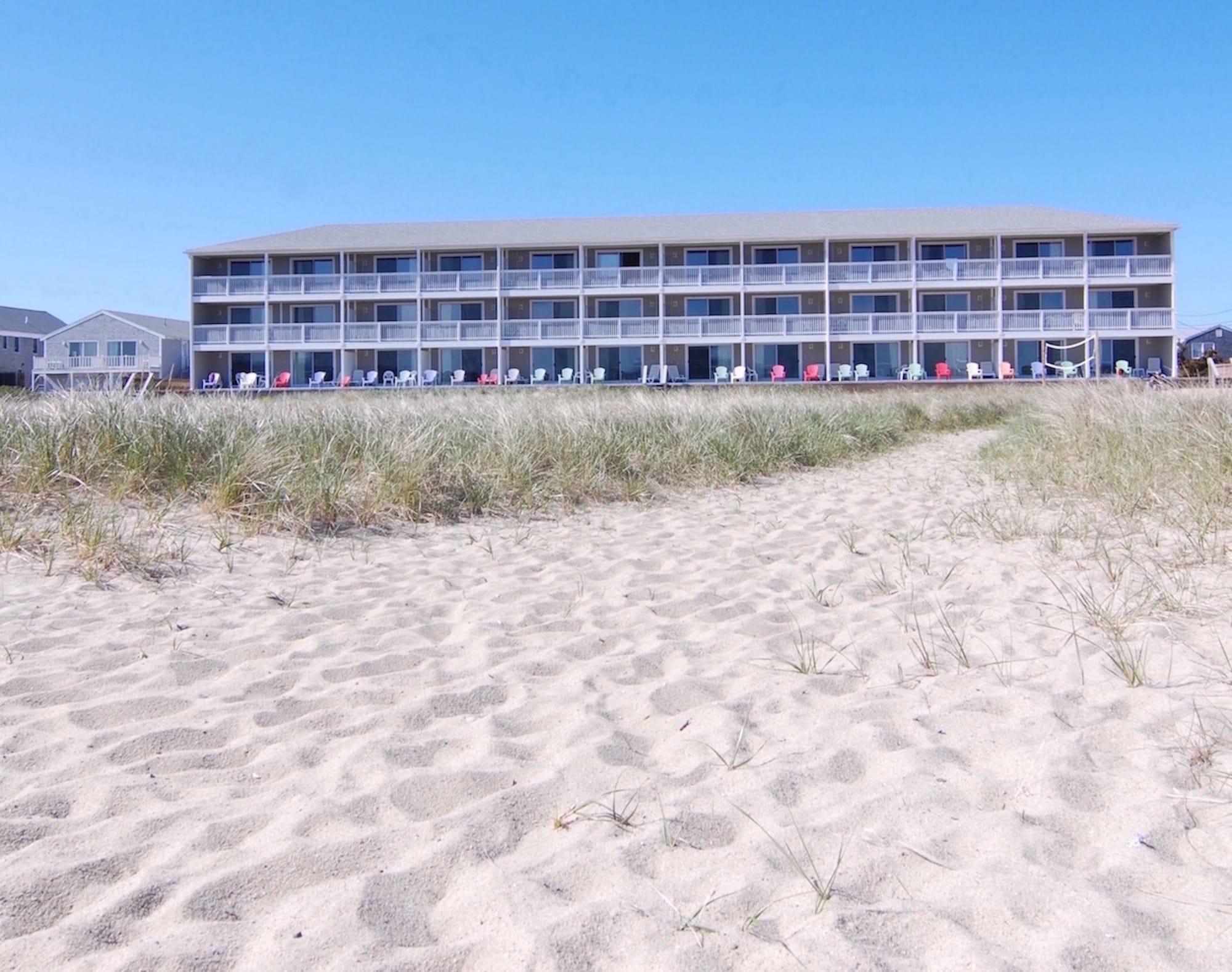 Varios Sandcastle Resort and Club