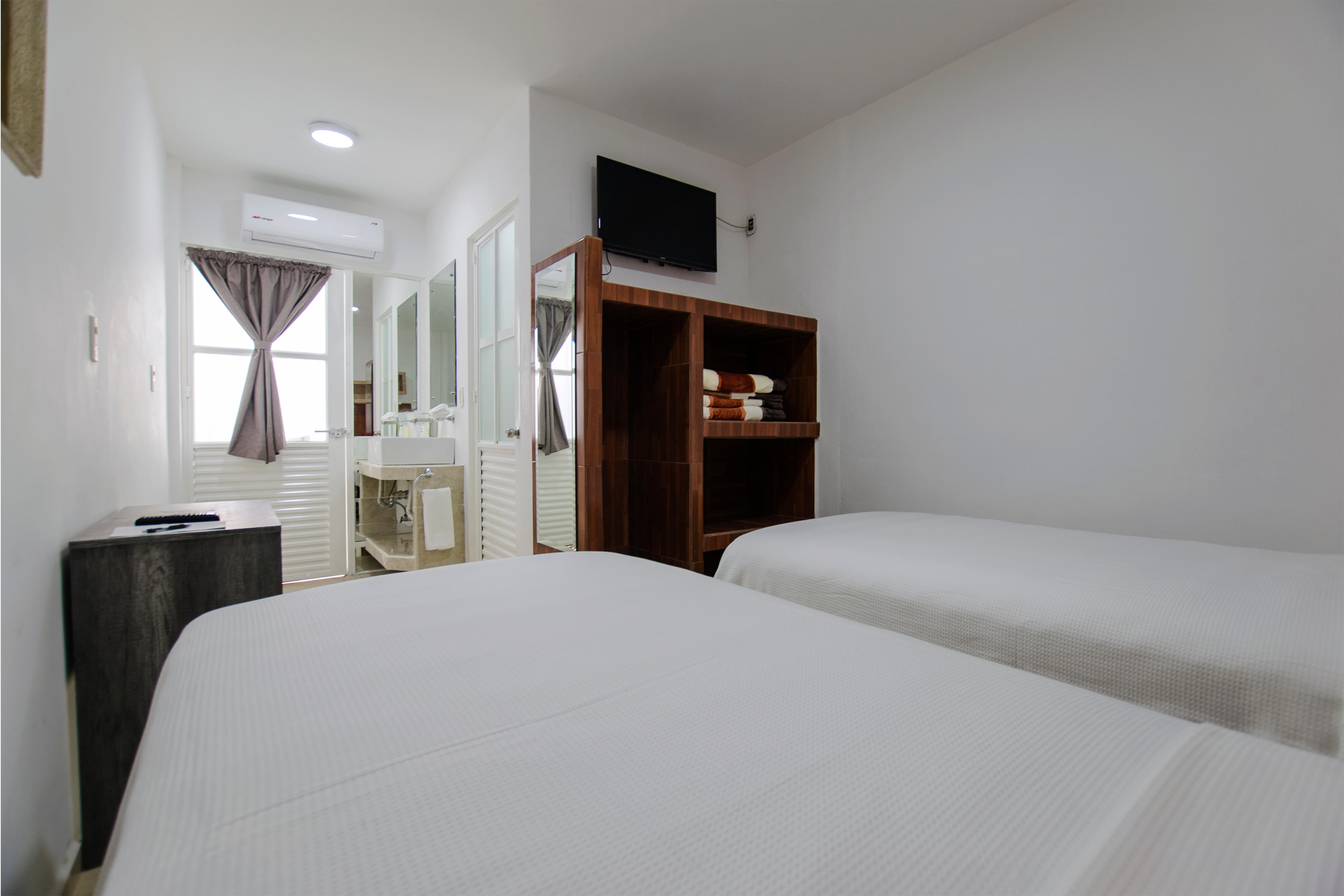 Set de Habitación Hotel del Arte y Figura