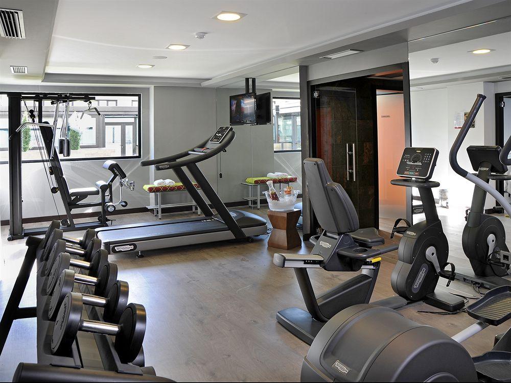 Gimnasio Gran Hotel Luna de Granada