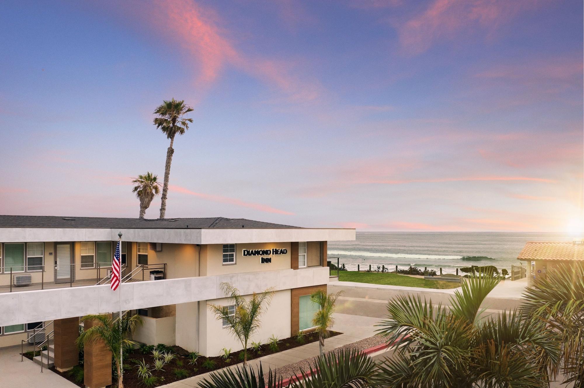 Vista Exterior Diamond Head Inn