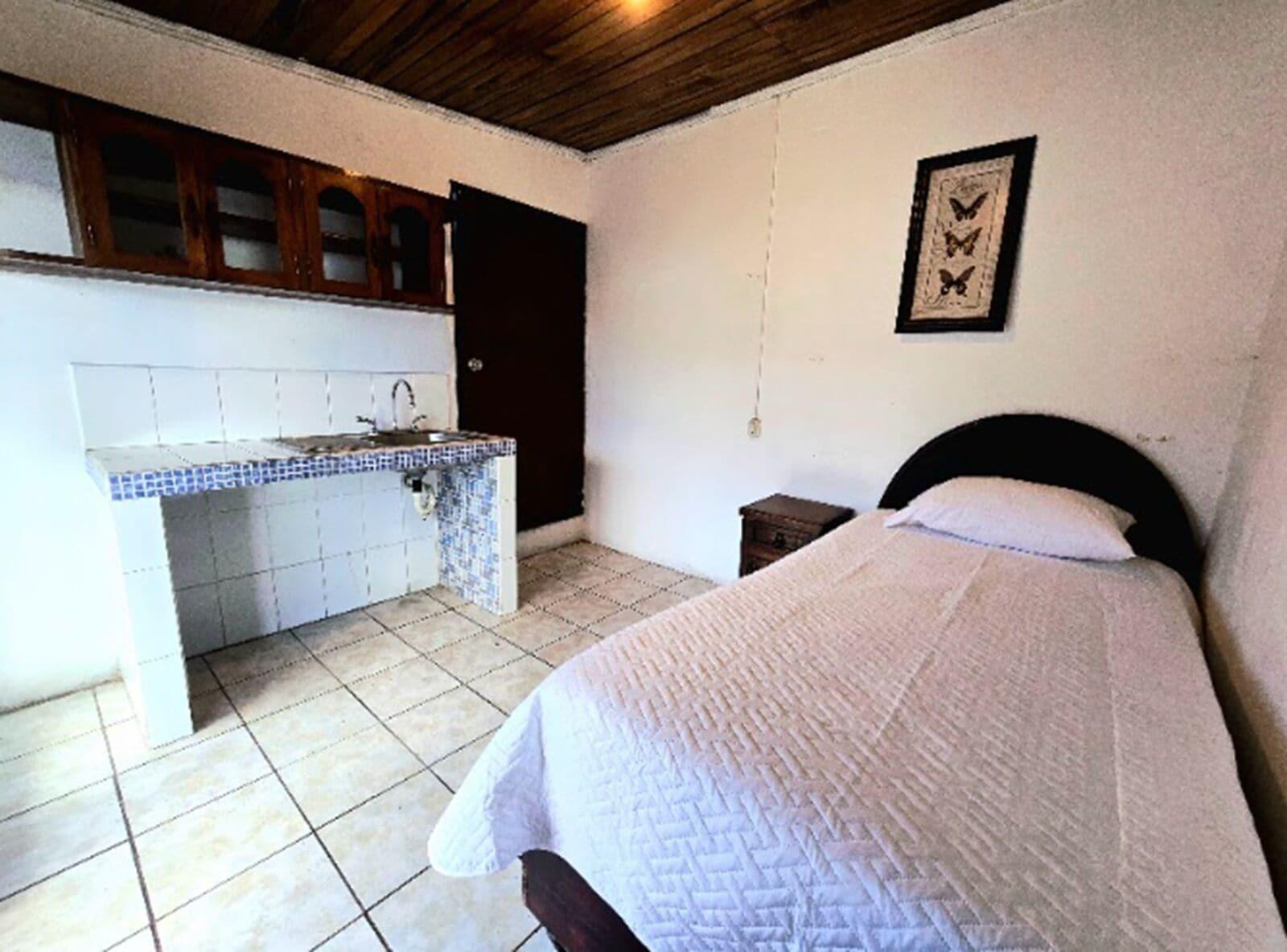 Equipamiento de Habitación Casa de la Torre