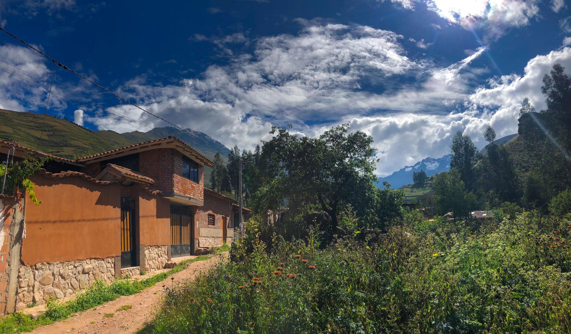 Vista Exterior Illari Kusi