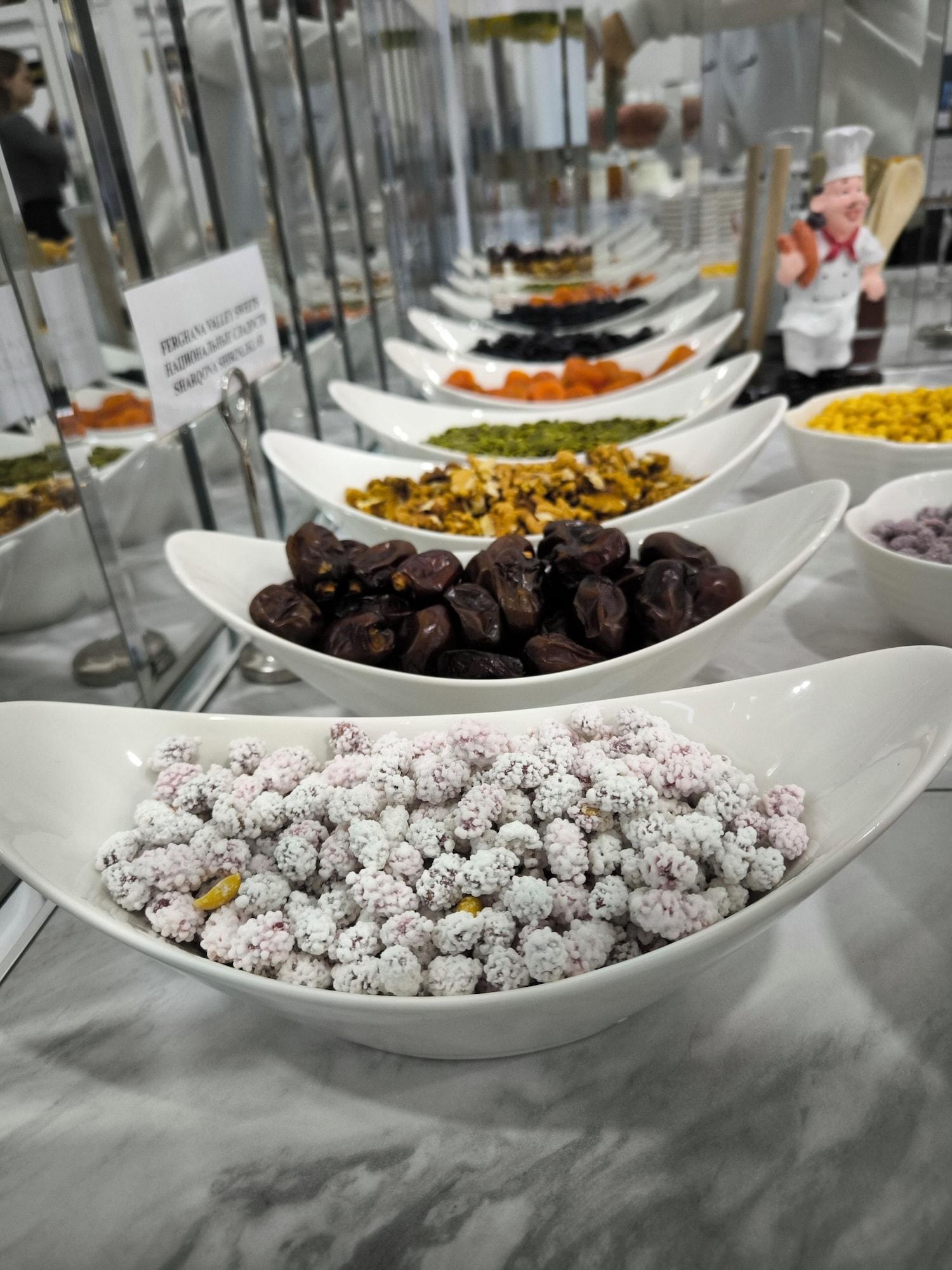 Restaurant Saroy Gardens Hotel