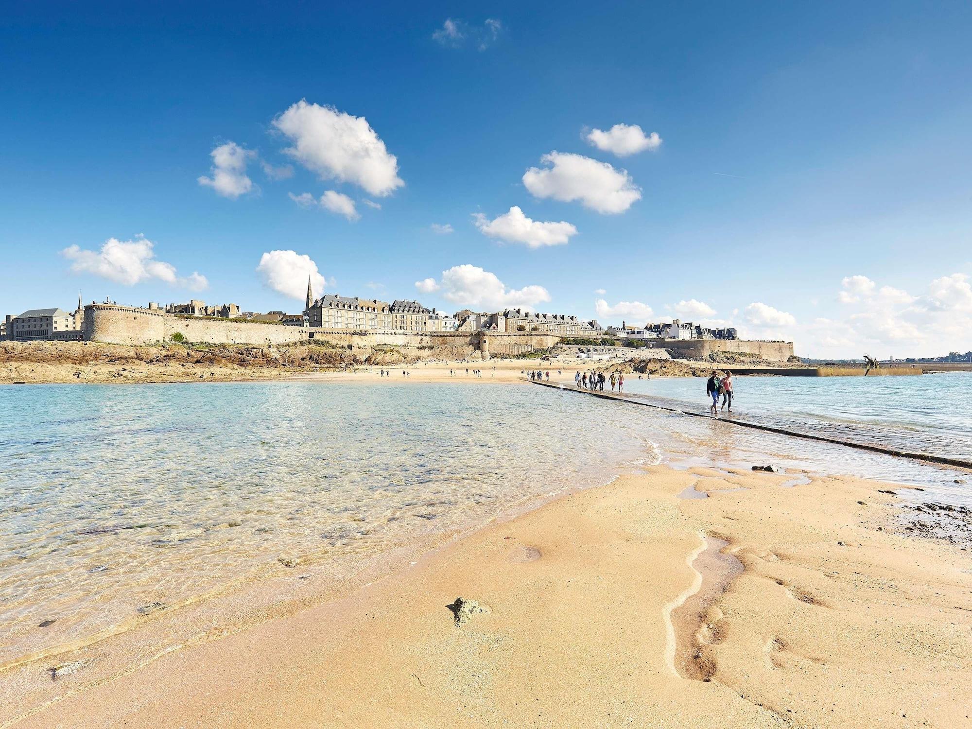 Varios Hôtel Ibis Budget Saint Malo Centre
