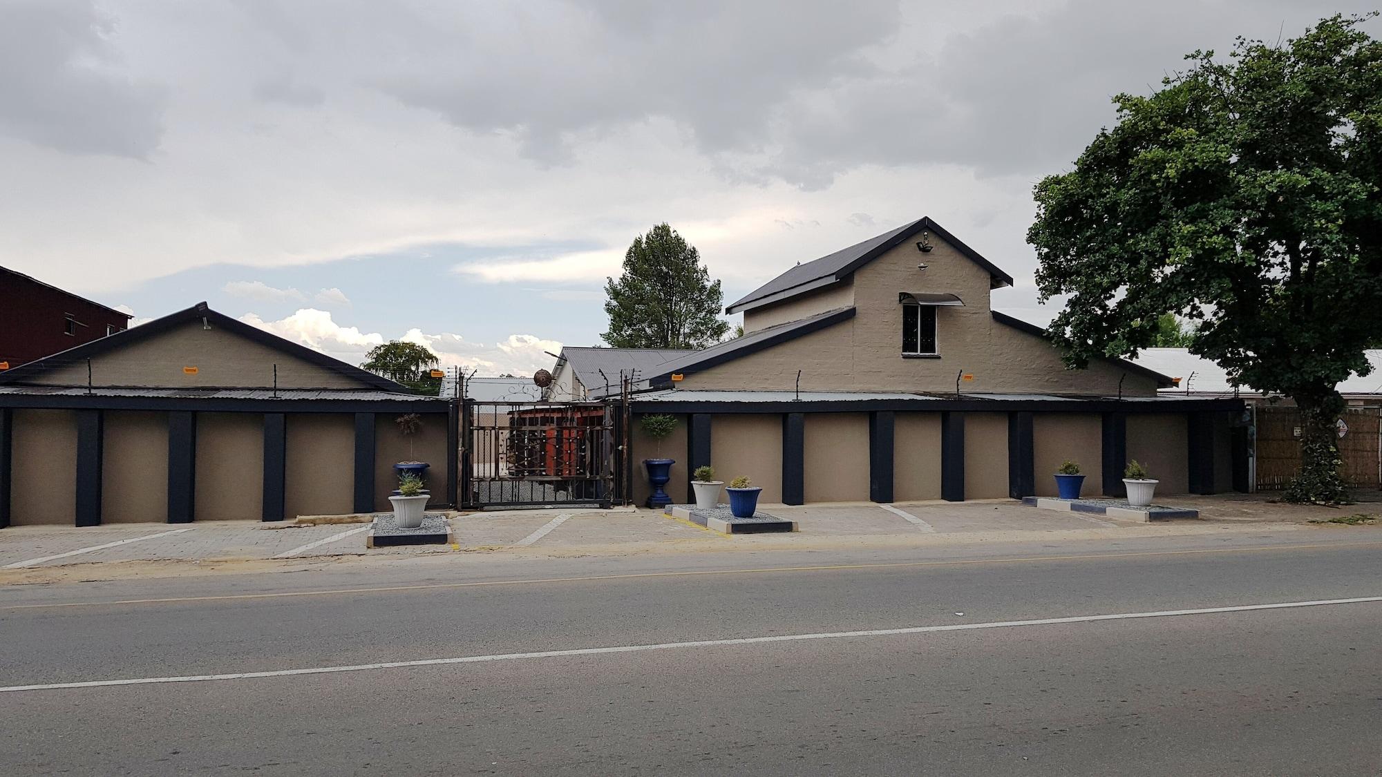 Vista Exterior Rustique Paris