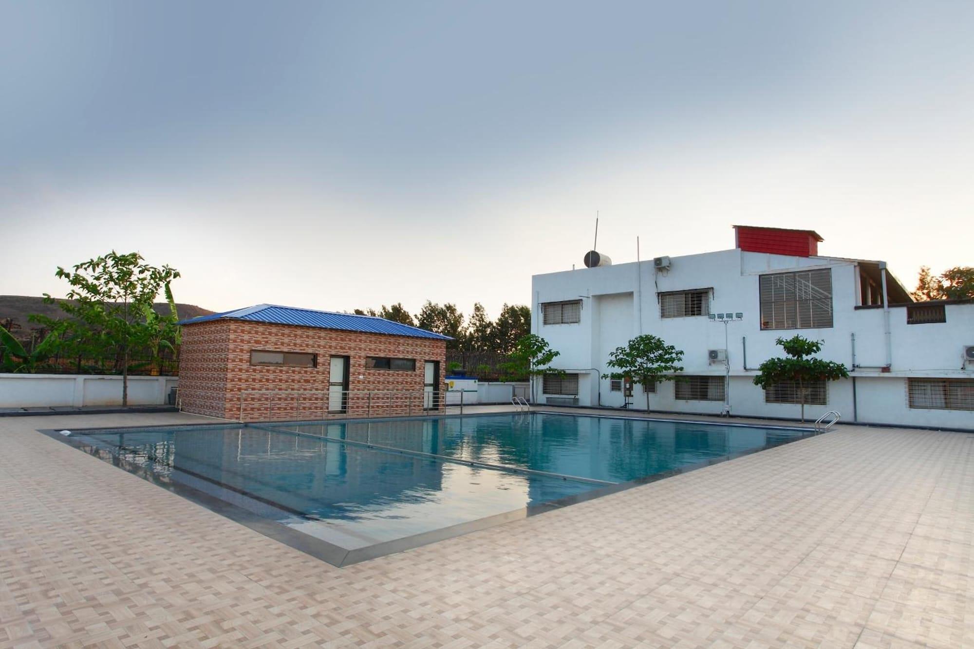Vista Piscina GP Farm