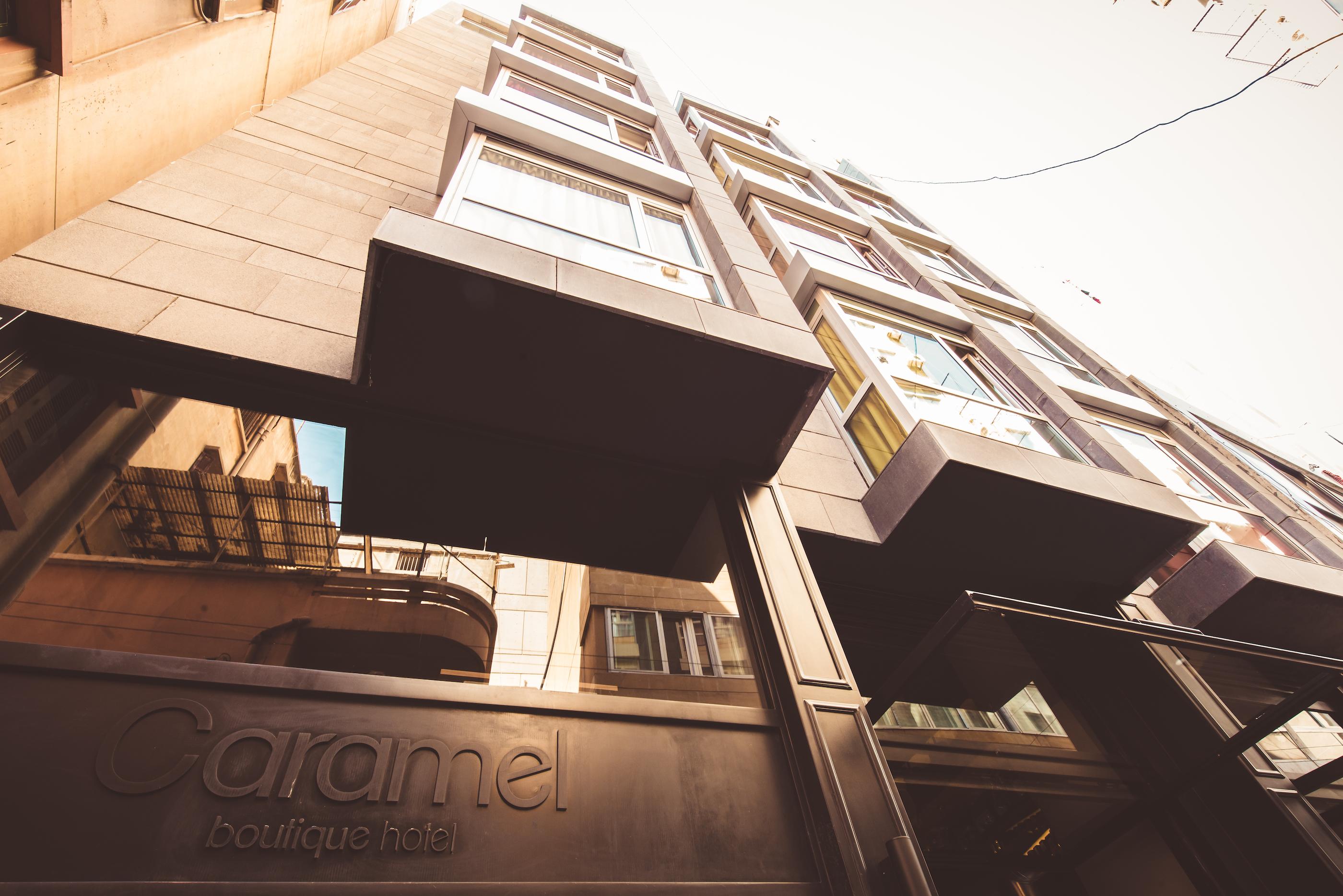 Vista Exterior Caramel Boutique Hotel