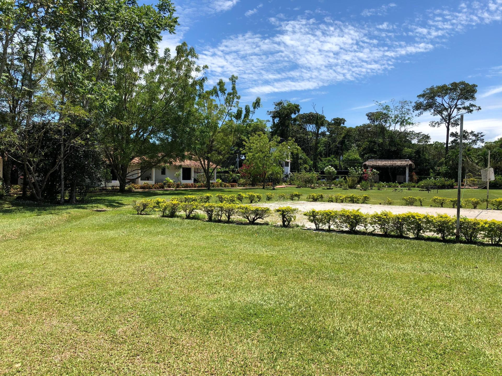 Hotel Campestre Arboretto Villavicencio Cabañas En Despegar