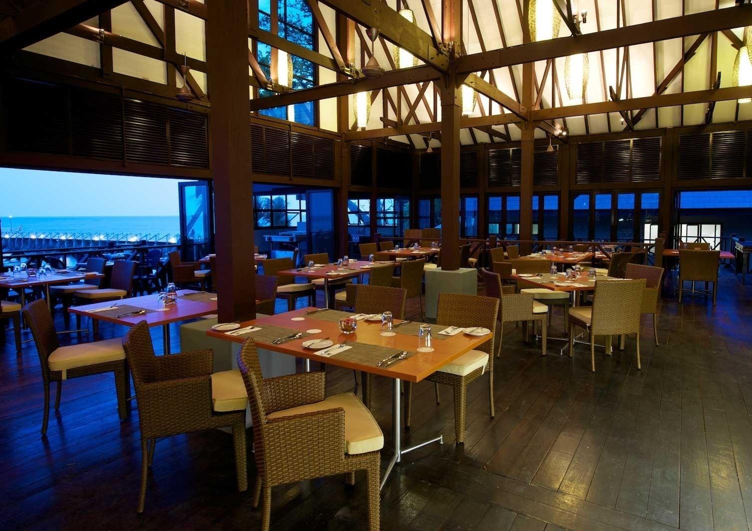 Restaurant Tunamaya Beach & Spa Resort Tioman Island