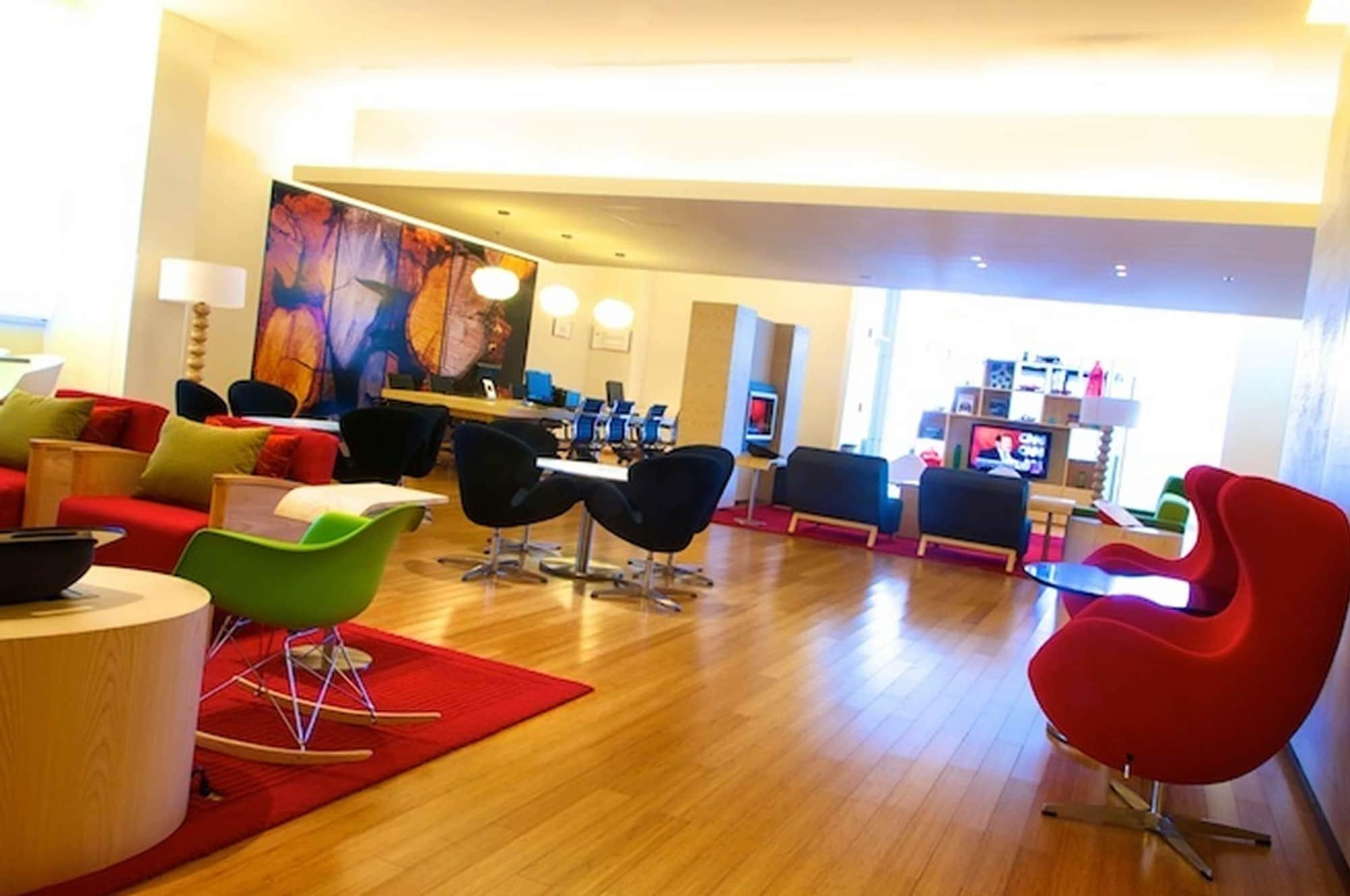 Vista Lobby Fiesta Inn Zacatecas