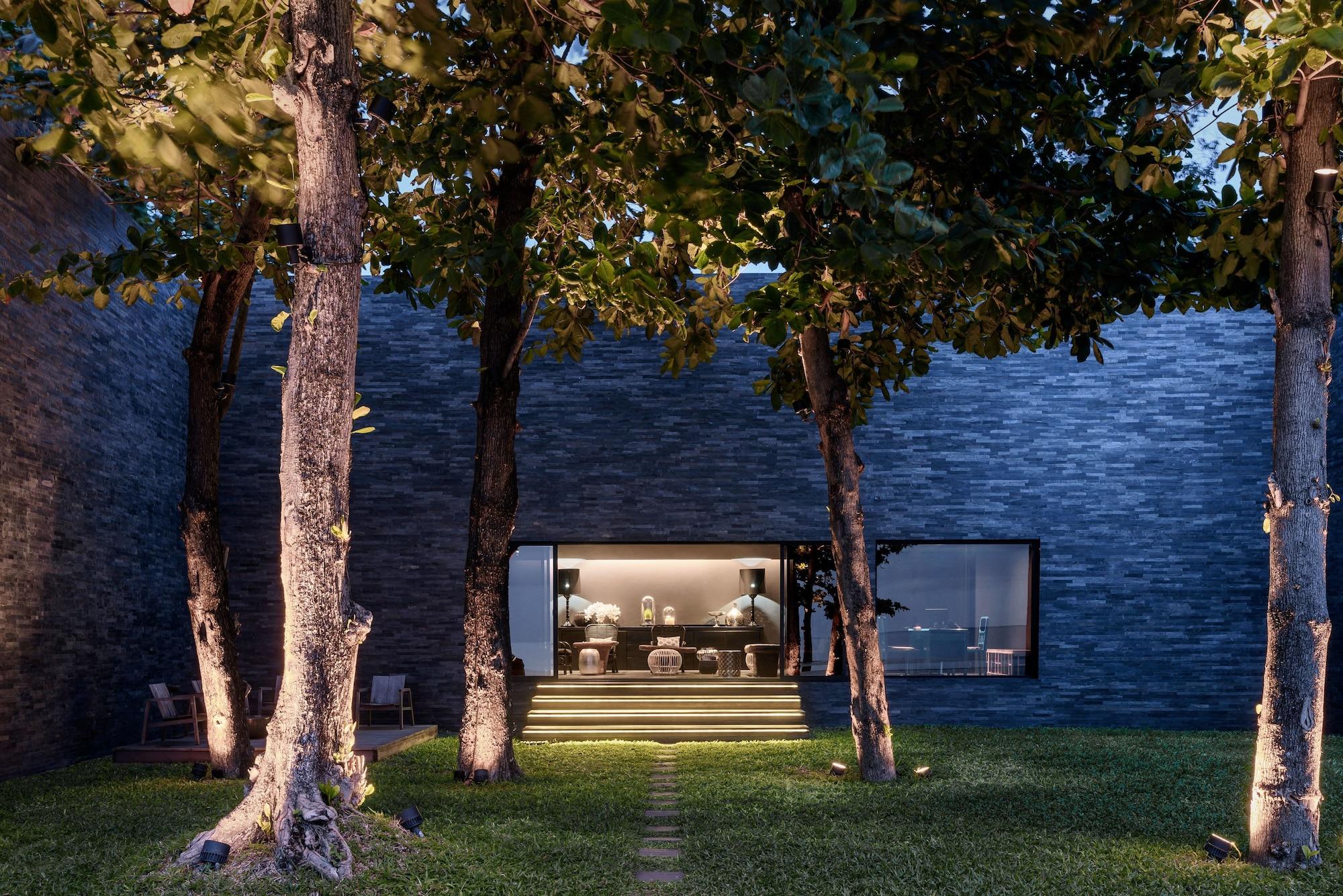 Vista Lobby The Secret Pool Villas By The Library