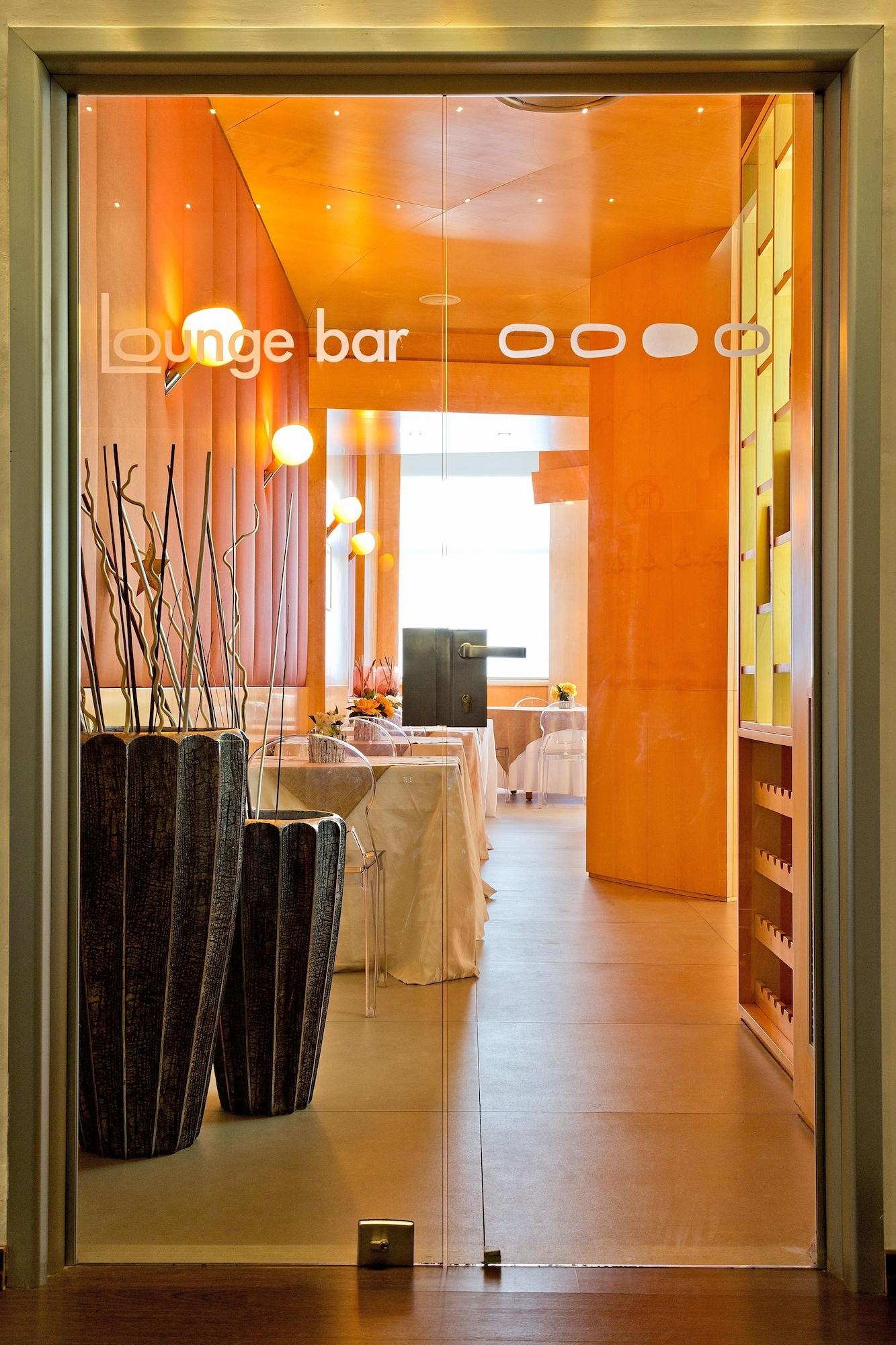 Restaurant Mediterranea Hotel & Convention Center