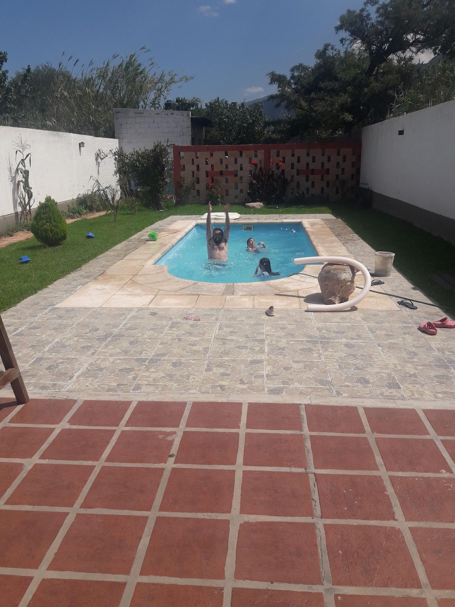 Vista Exterior Hostal amancay