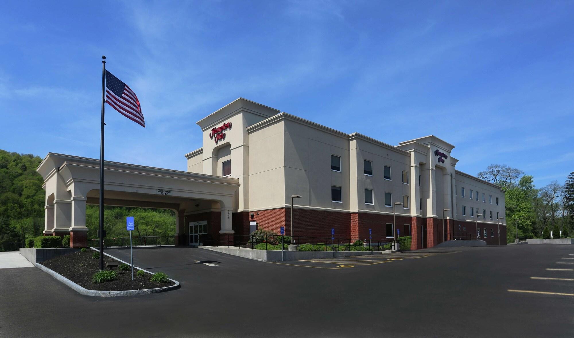 Vista Exterior Hampton Inn Owego