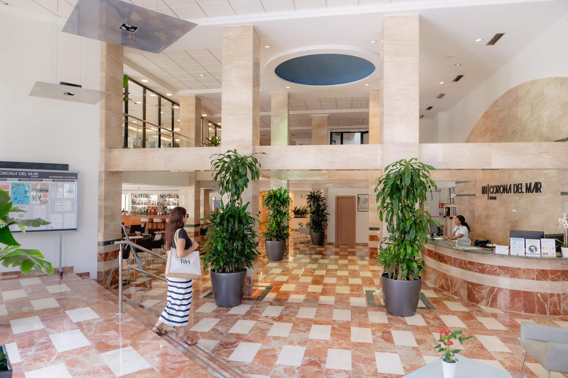 Vista Lobby Hotel RH Corona del Mar By Hoteles RH
