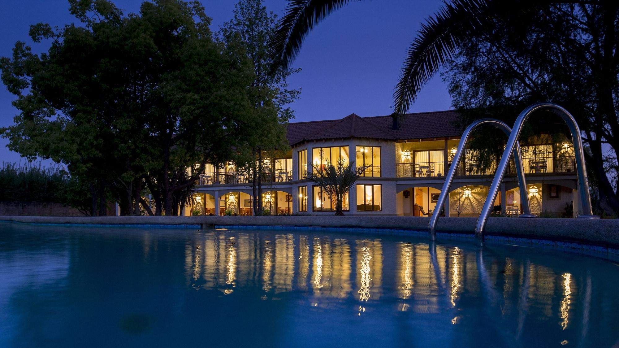 Varios La Perla Hotel